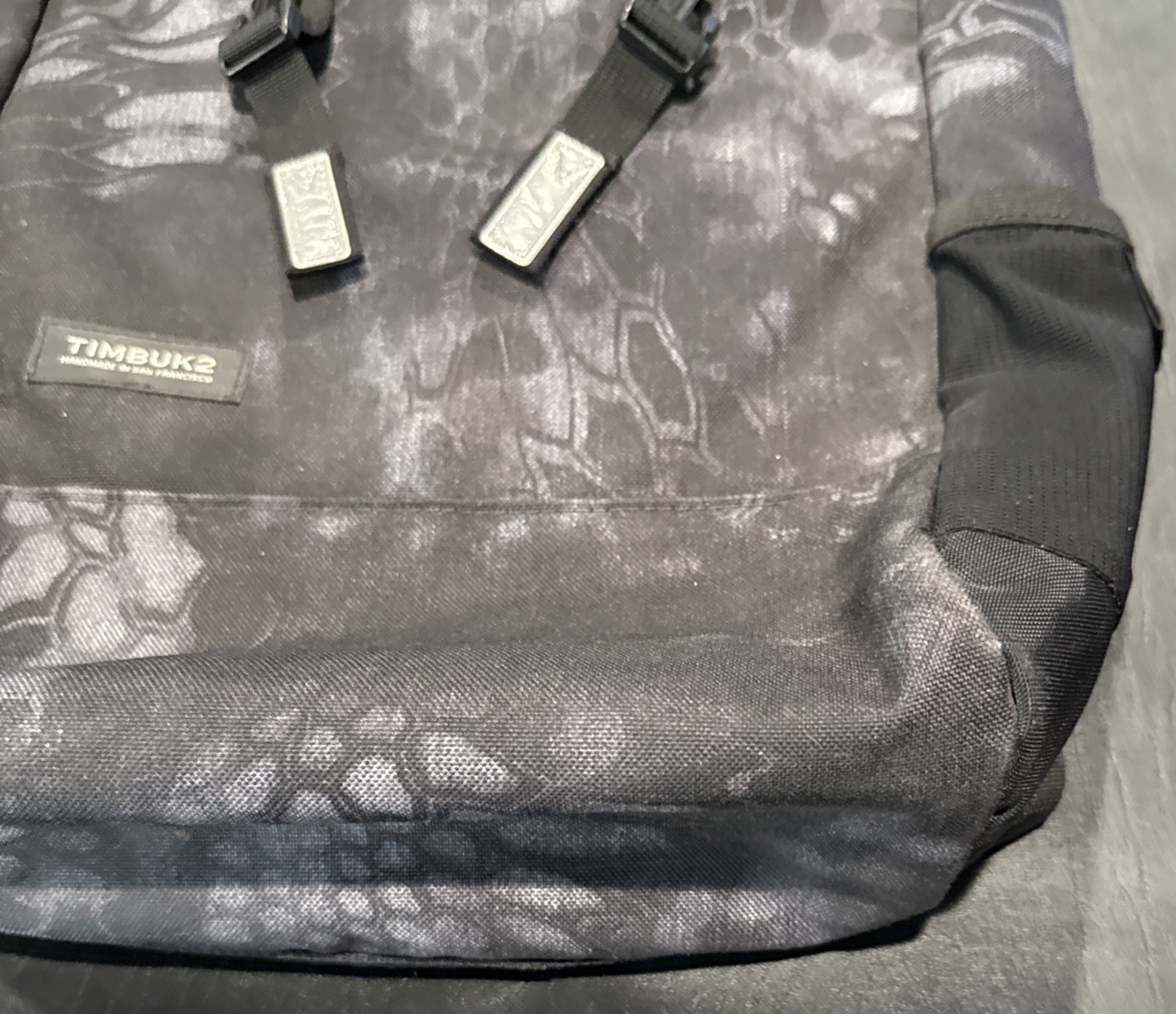 Timbuk2 Commuter – Laptop Carrying Roll Top Backpack – 23” inch – Black Camo