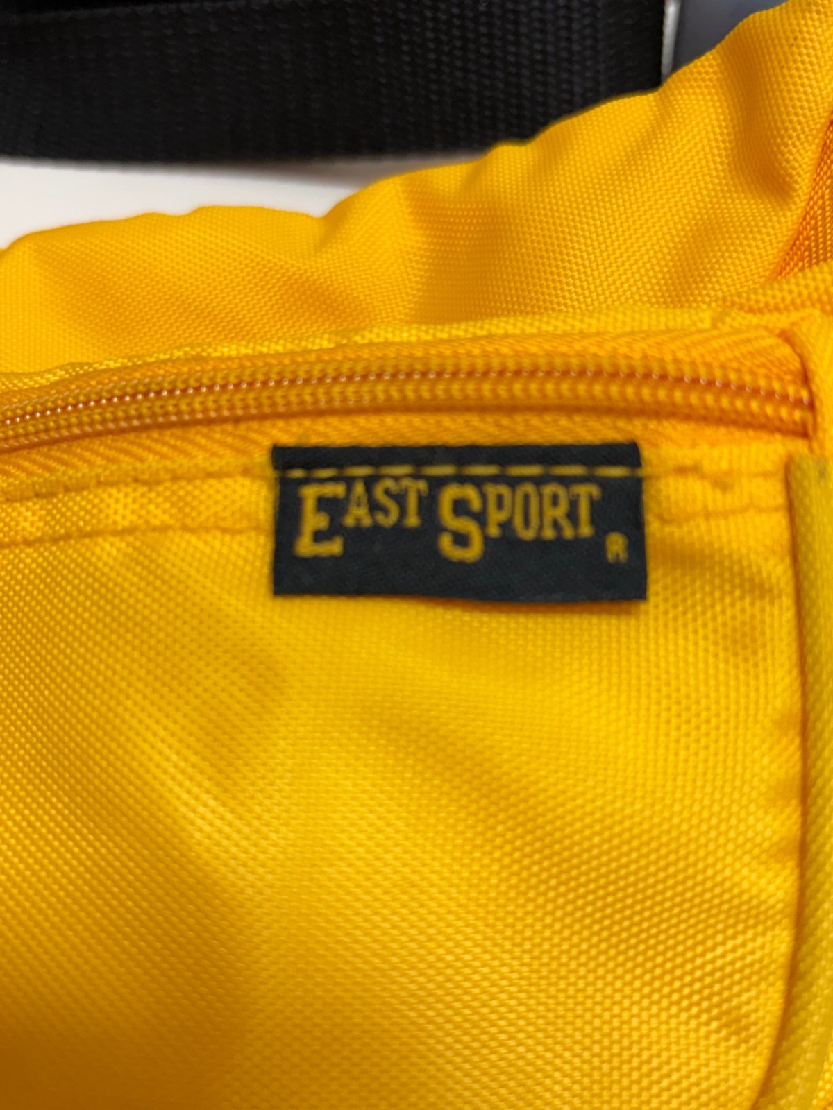🔥 Eastsport Yellow Waist Pack Hiking Travel Bag Adjustable Strap Multi Pocket