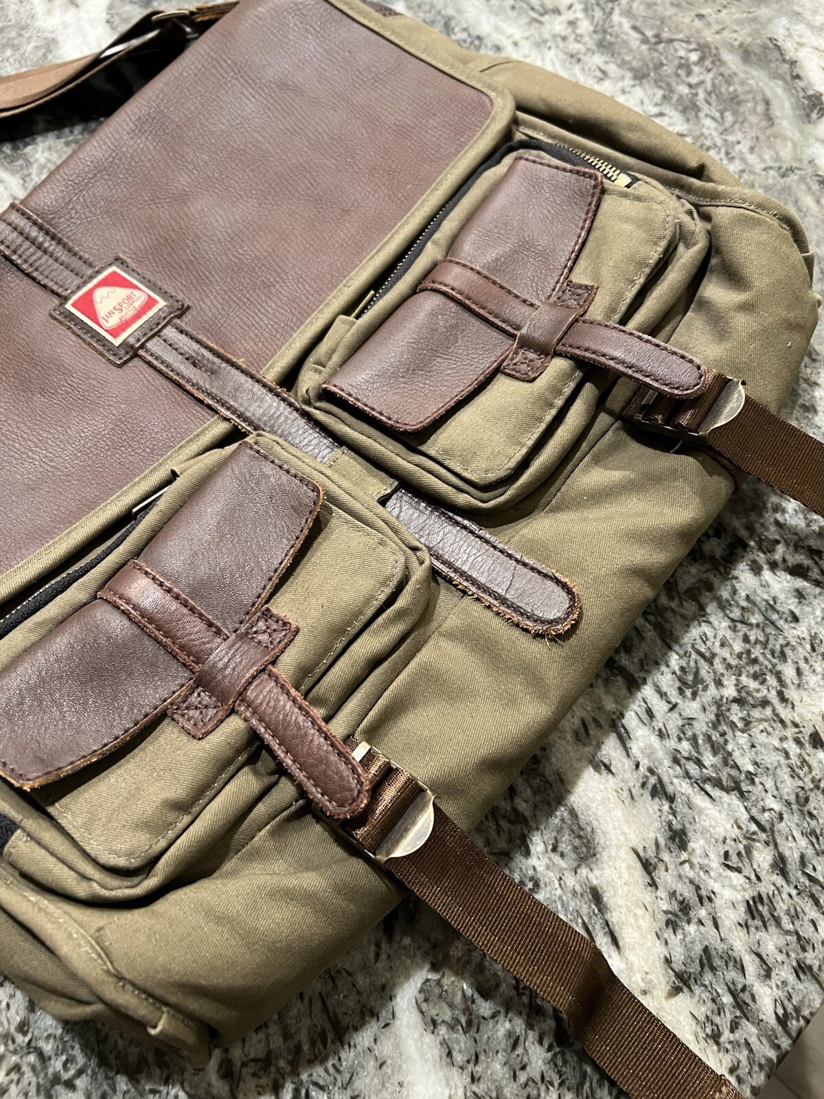 Jansport Skip Yowell Pleasanton Messenger Bag – Leather/Canvas – RARE
