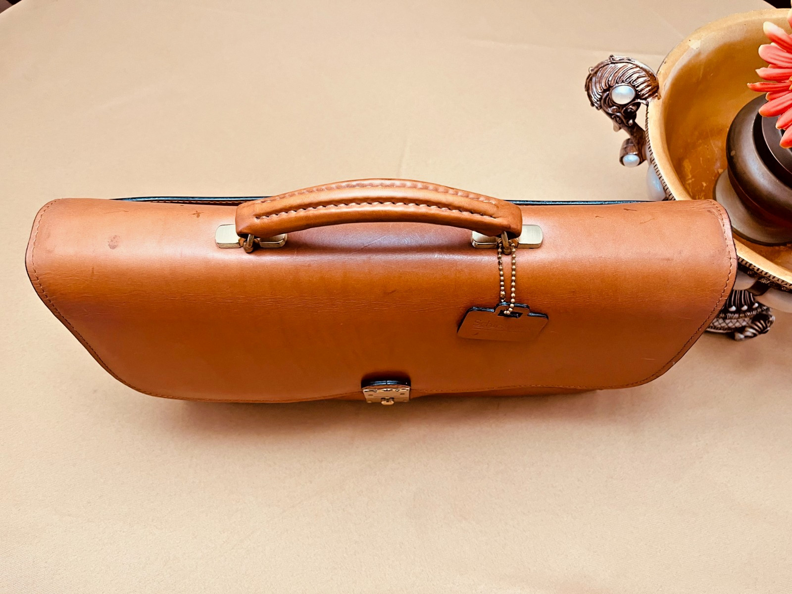 SCHLESINGER BROTHERS English Tan Heavy Leather Briefcase / Lawyer Bag – USA