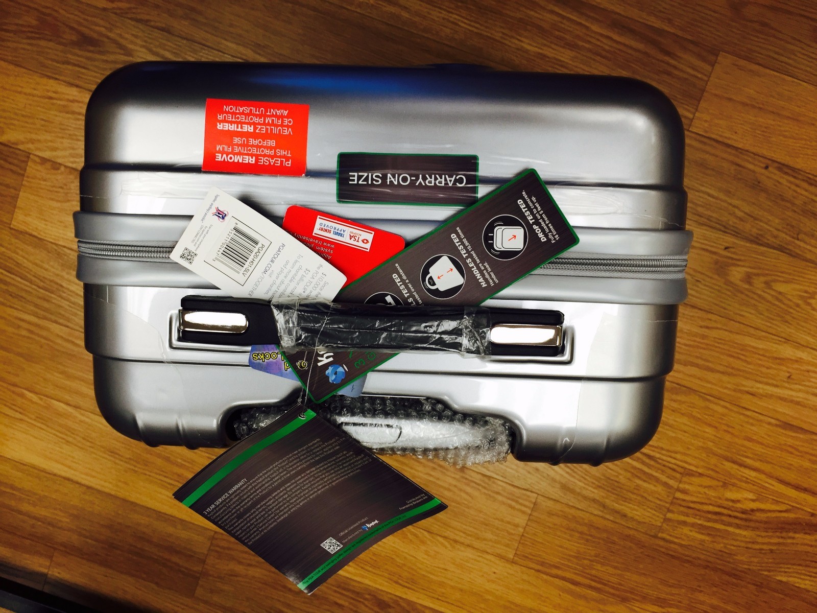 NEW- PGA GOLF20″ HARDSIDE SPINNER SUITCASE ASST COLORS $129.95