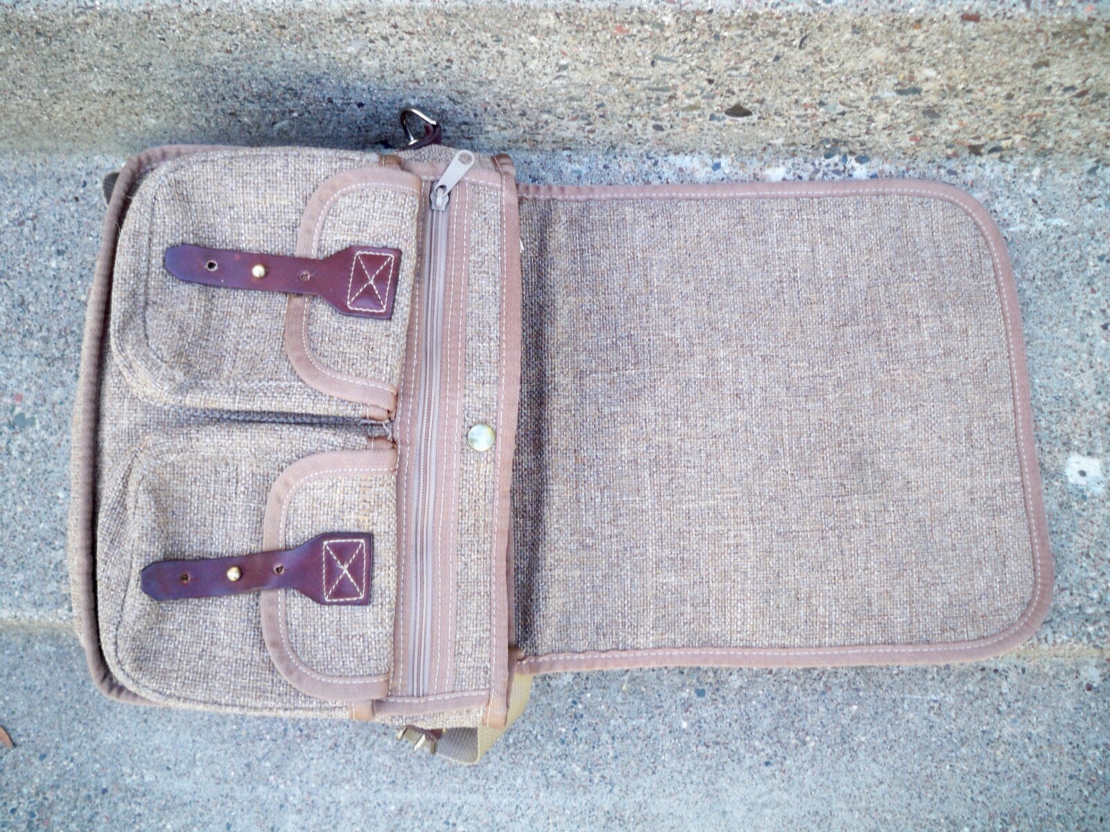 Vtg Jute Material w/Leather Trim Bag DIAMOND BLUFF Shoulder Soft Laptop Brown