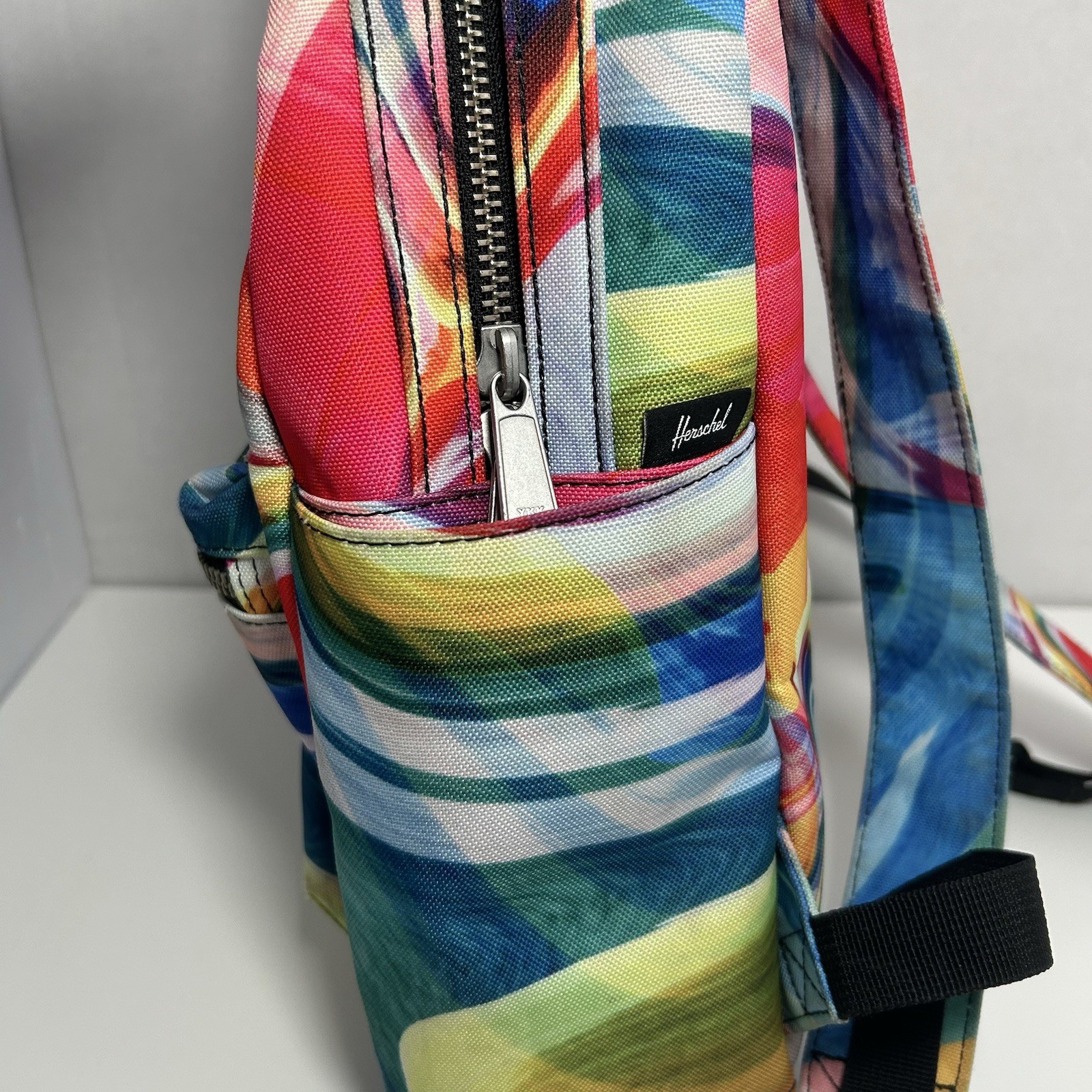 Herschel Supply Co Backpack Large Multi Color Abstract Marble Swirl – Good Cond