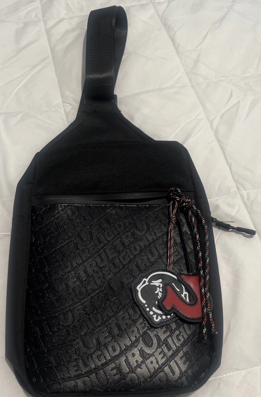 True Religion Yara Horseshoe Designer Unisex Black YETA 2.0 Crossbody Sling Bag
