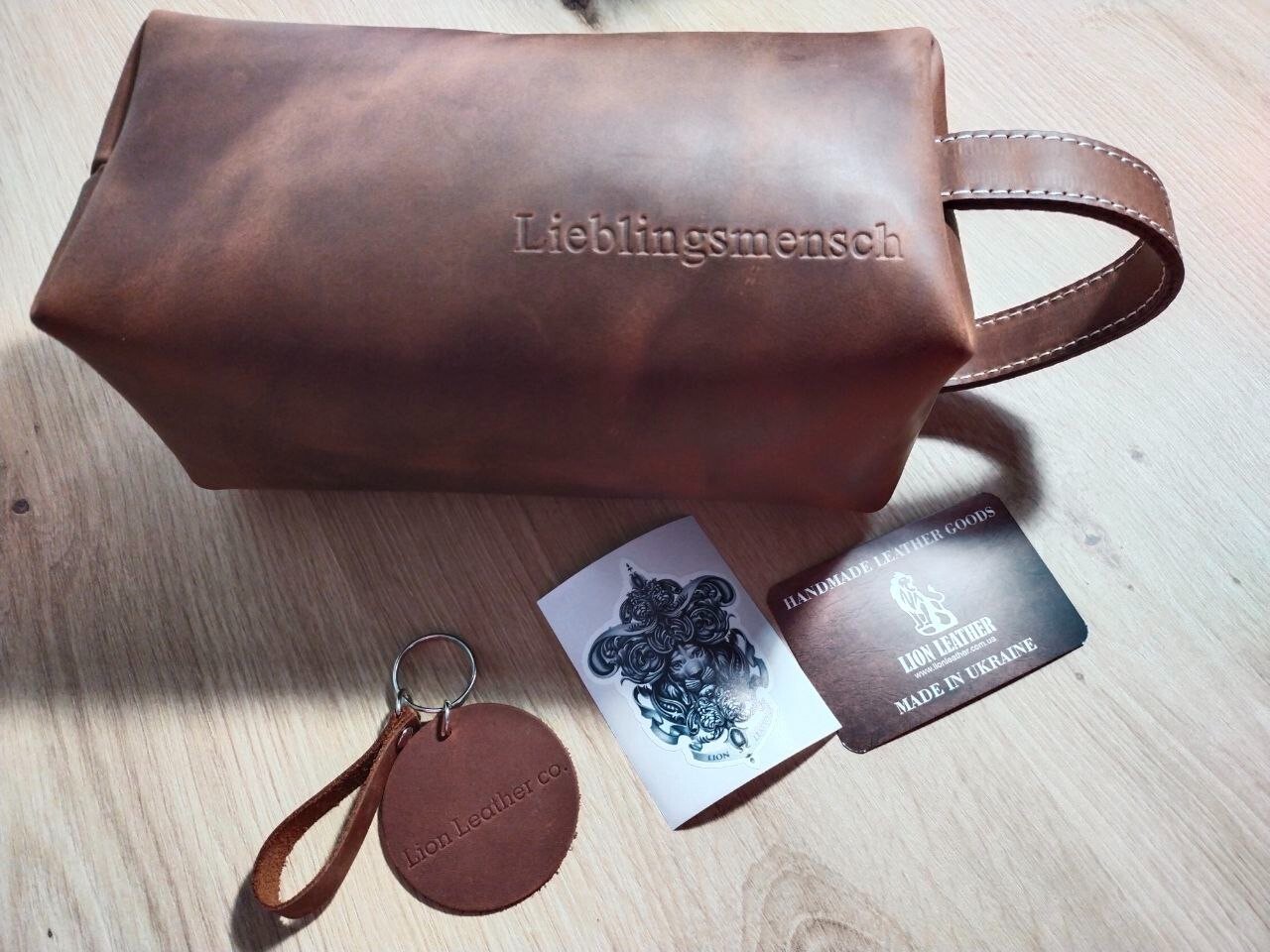 Personalized Genuine Leather Toiletry Bag For Men Dopp Kits For Him Wash Bag