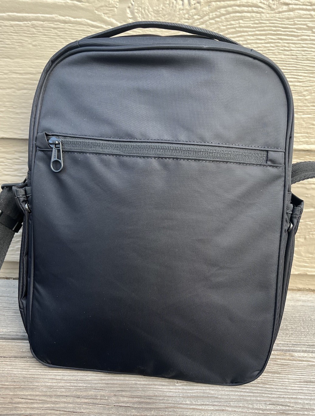 Nice! Pacsafe Metrosafe LS250 Anti-Theft Shoulder Bag RFID 30425 – Black