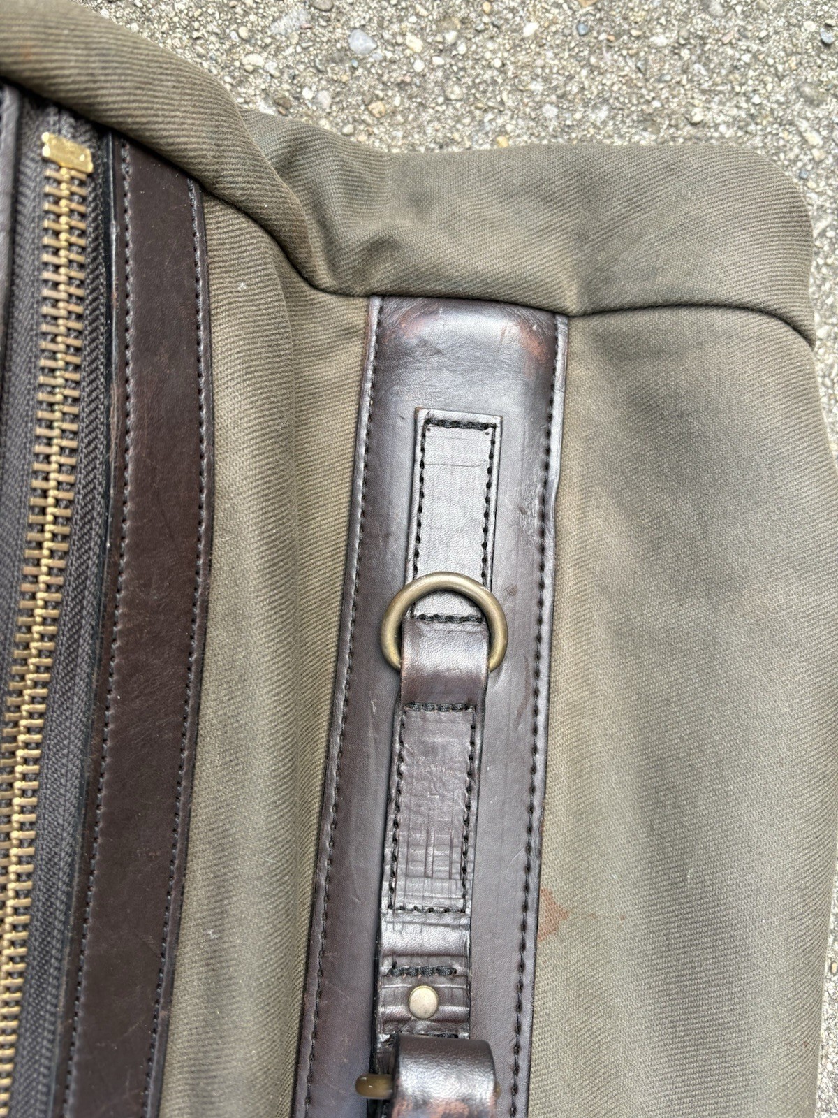 Filson Rugged Twill Garment Bag Otter Green Style 270 Leather USA Suitcase VTG