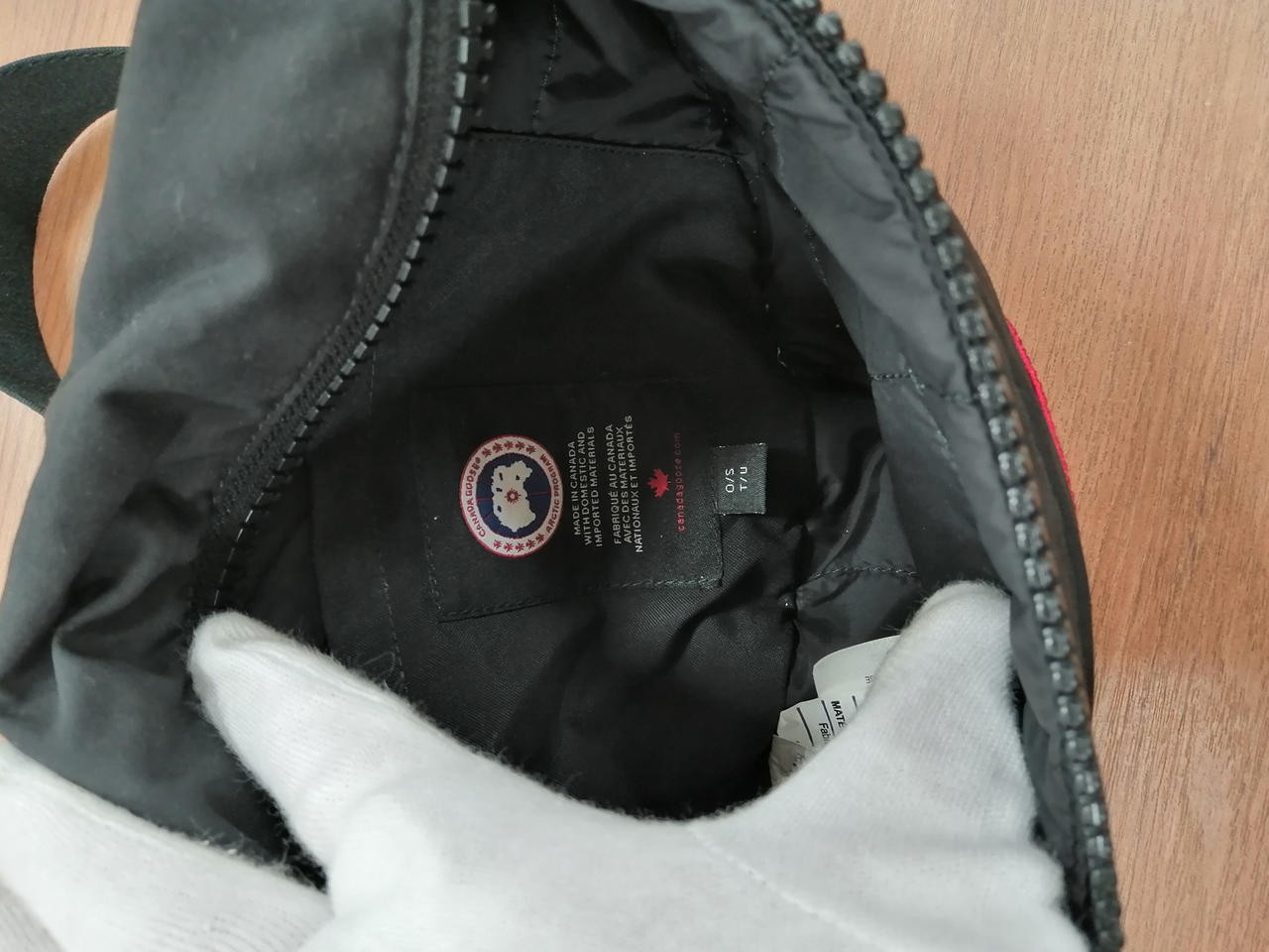 Waist Pack Model BLK CANADA GOOSE