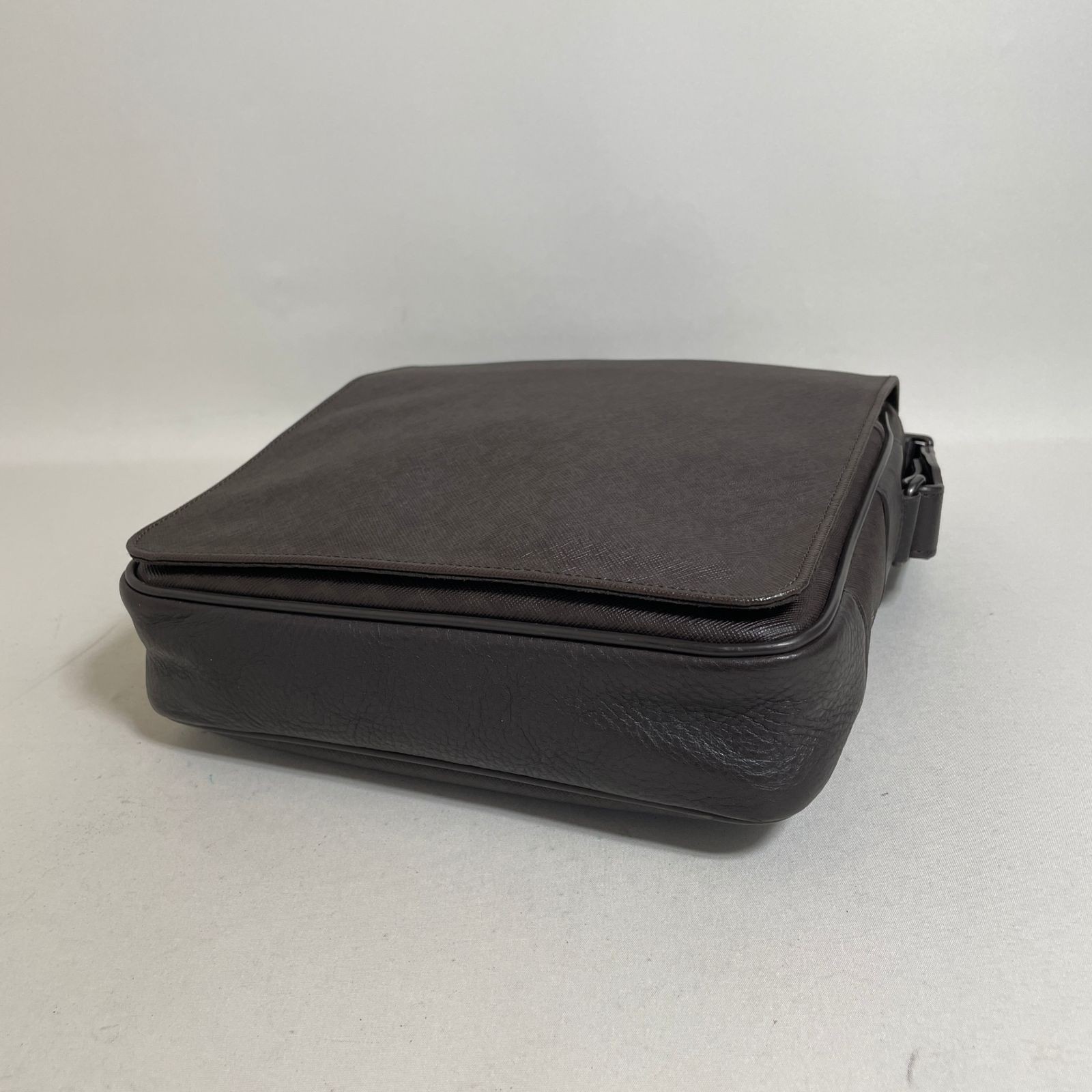 Dunhill Dark Brown PVC Leather Shoulder Bag 26x25x6cm Adjustable Strap