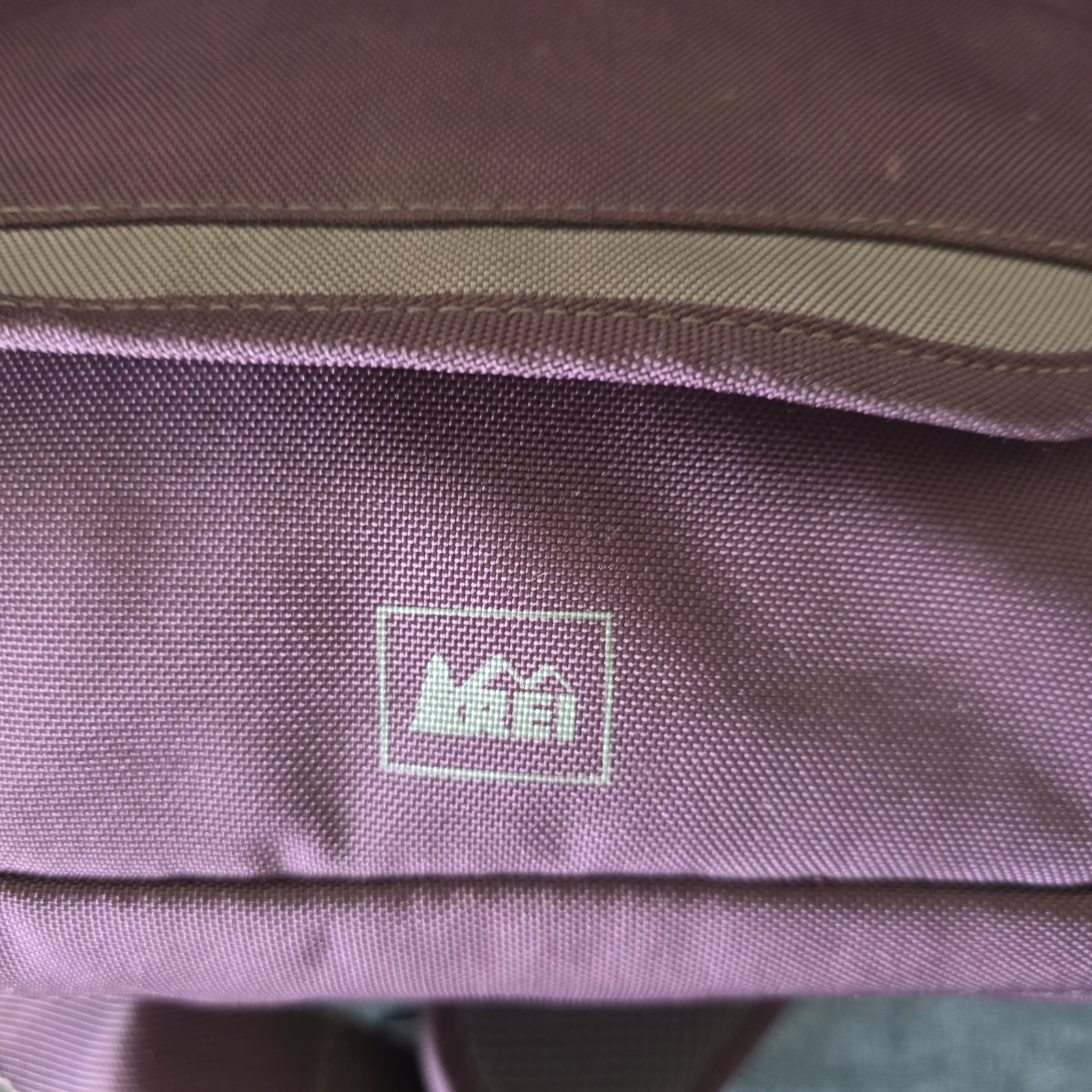 REI Crossbody Messenger Bag