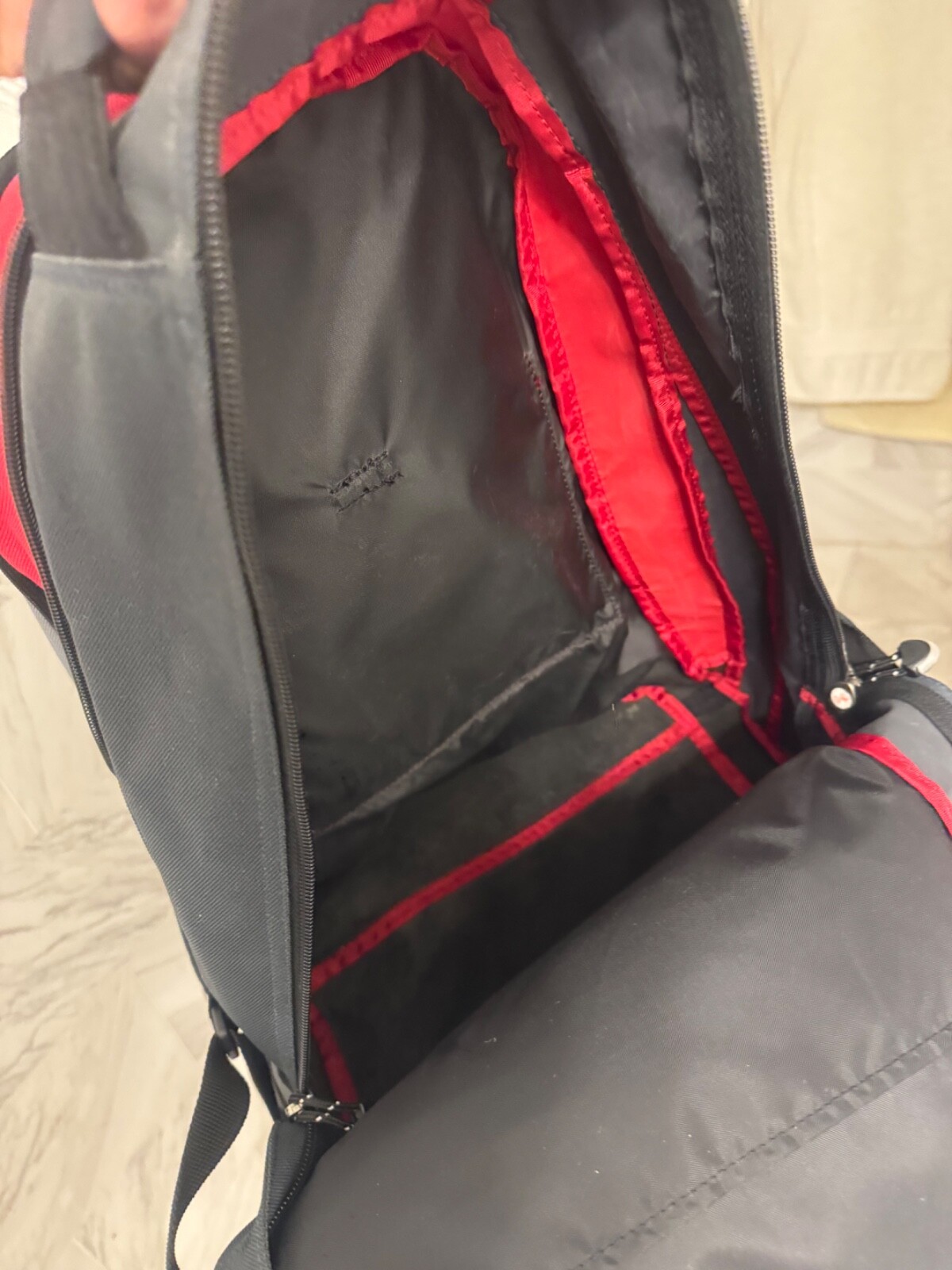 NIKE Hawhort 2.0 EXPANDABLE Gray Polyester BACKPACK lumbar support