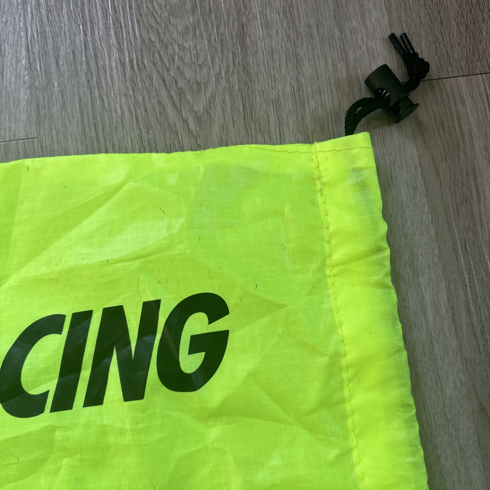 Nike Track & Field Racing Neon Yellow Gear Shoe Bag Nylon OS Swoosh Stains READ
