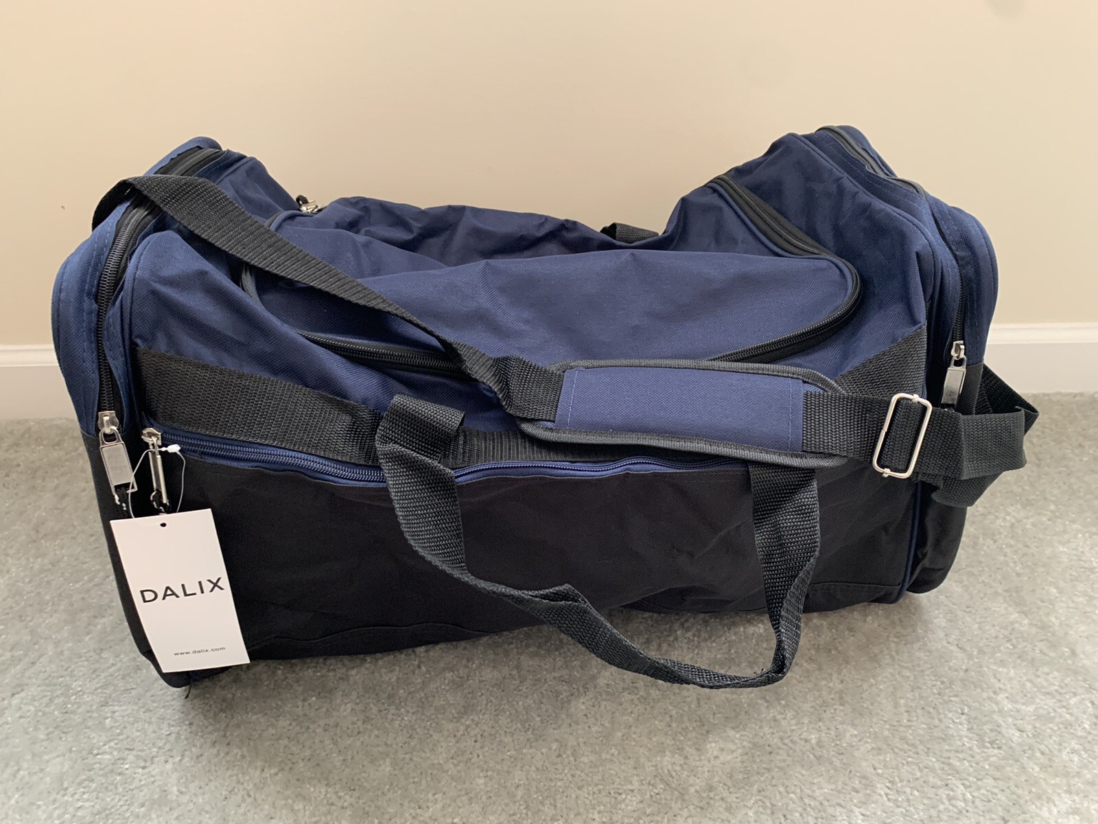 New Dalix Duffle Bag 4 Pockets Zip Two Toned Blue Black Travel Bag