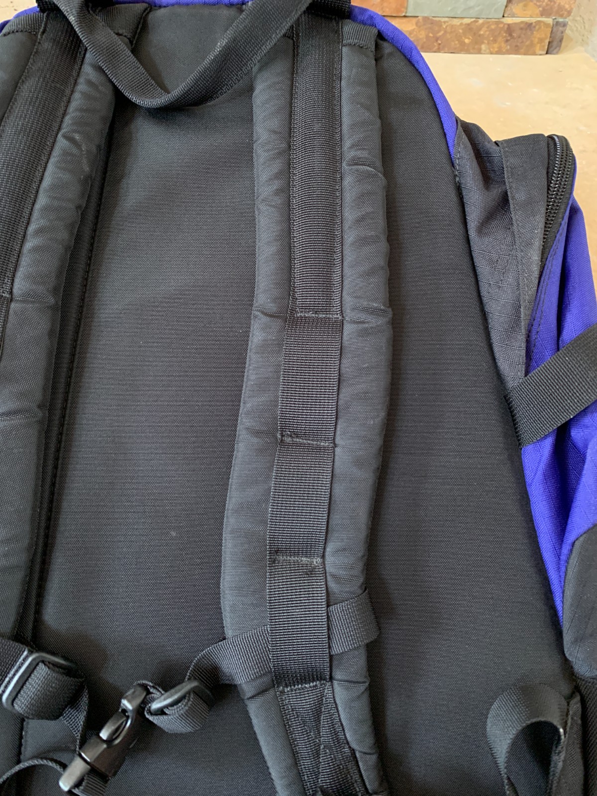 Vintage THE NORTH FACE Wasatch Backpack Outdoor Hiking Carry on Travel Bag 35L