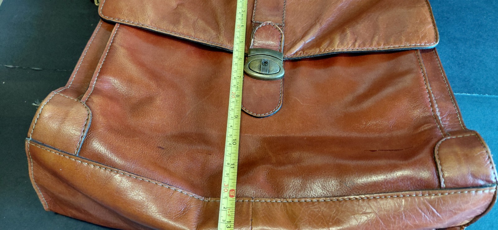 distressed heritage classic vintage executive tan leather briefcase mesenger Bag