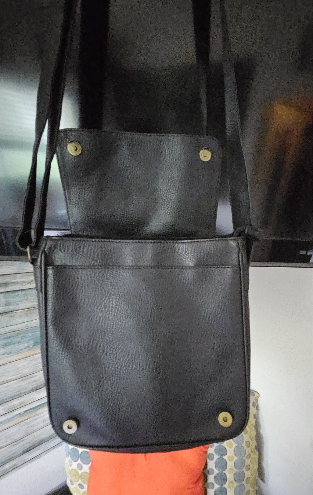 BOSS Black Messenger Crossbody Bag Adjustable Strap Magnetic Flap Zip Pockets