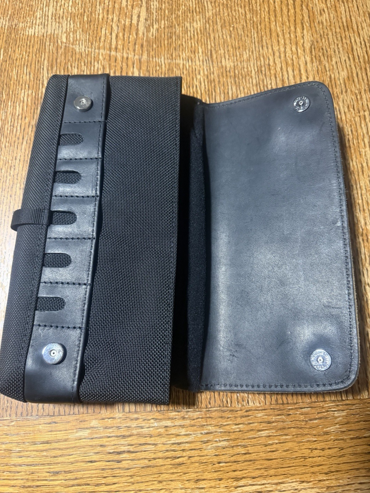 WaterField Designs City Slicker Case for Nintendo Switch Brown/Black Magnetic