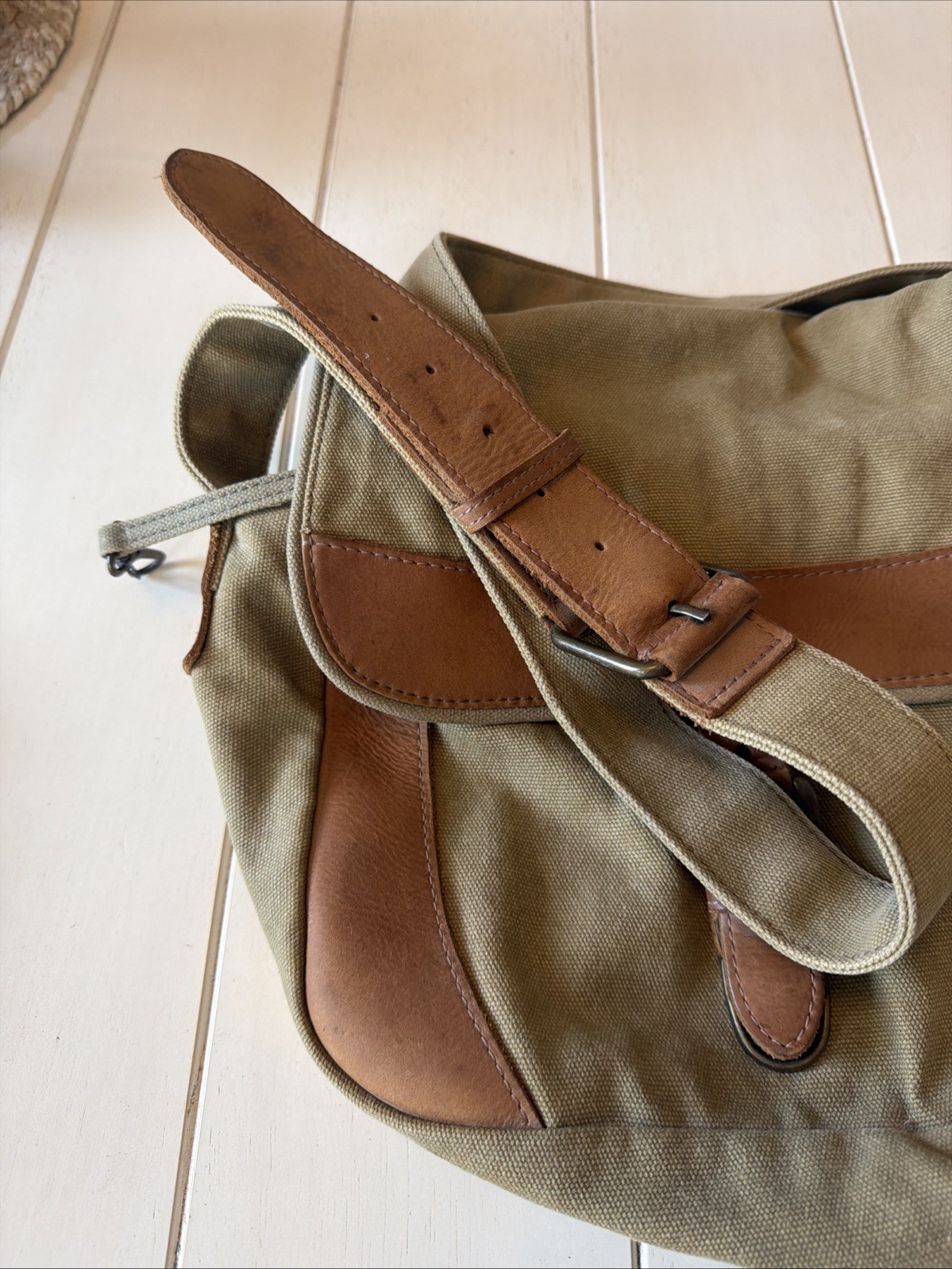 LL Bean Leather Canvas Crossbody Messenger Bag Flap Distressed Field Purse