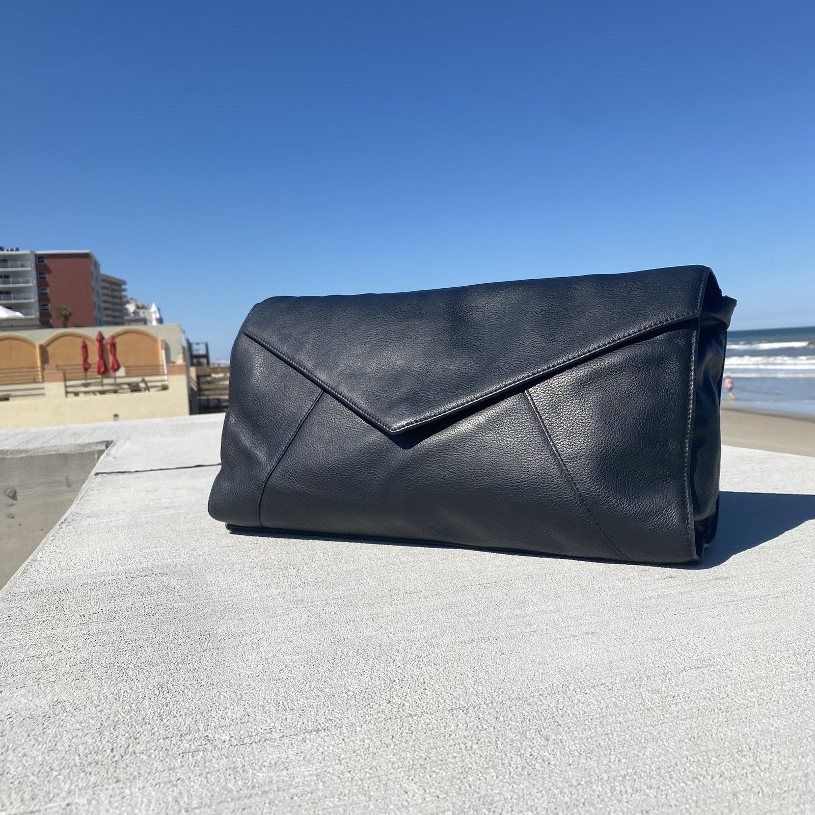 Levenger Leather Bag Portfolio Attache Made In Spain Briefcase Envelope Unisex
