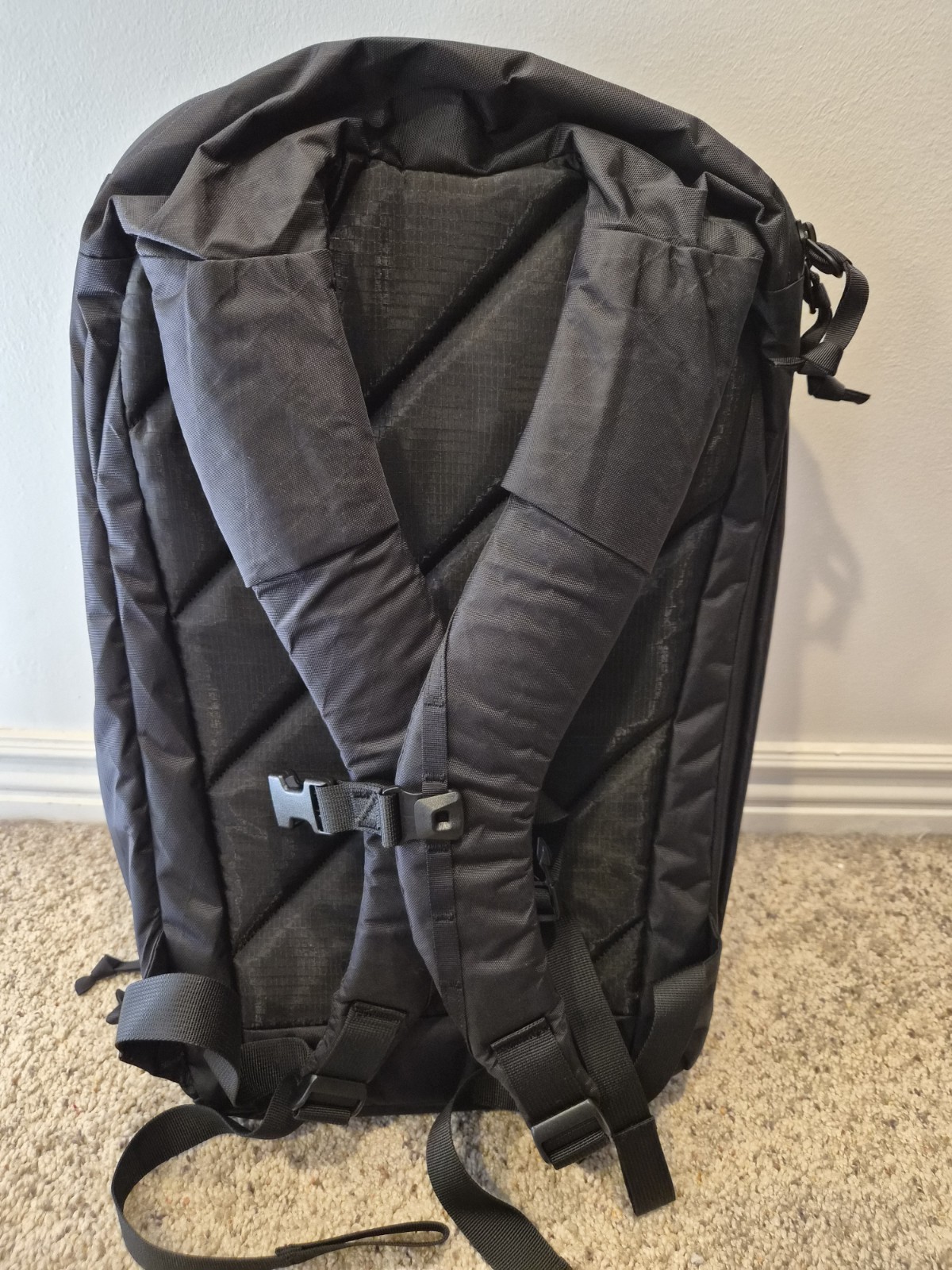 Evergoods CPL16 – Xpac Black. Waterproof, Perfect EDC/Office Backpack