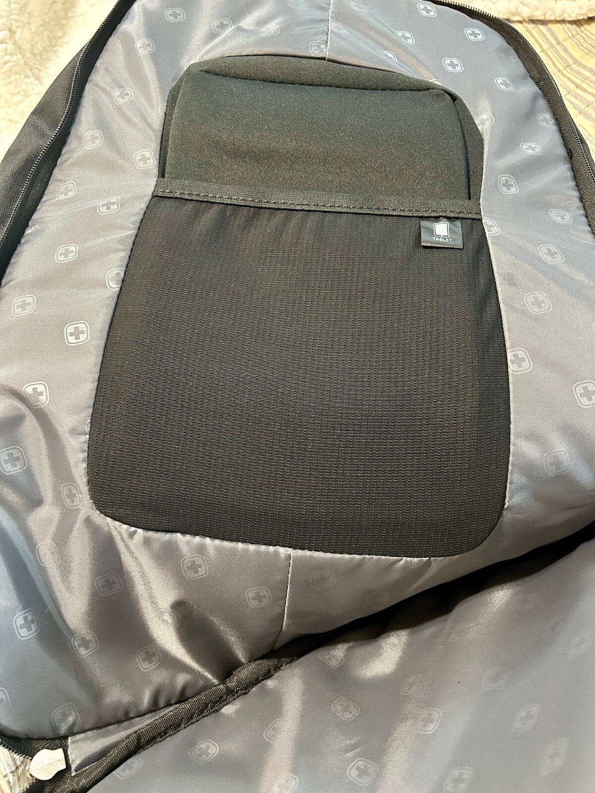 Swiss Gear Airflow ScanSmart Backpack Black Travel Laptop Bag EUC