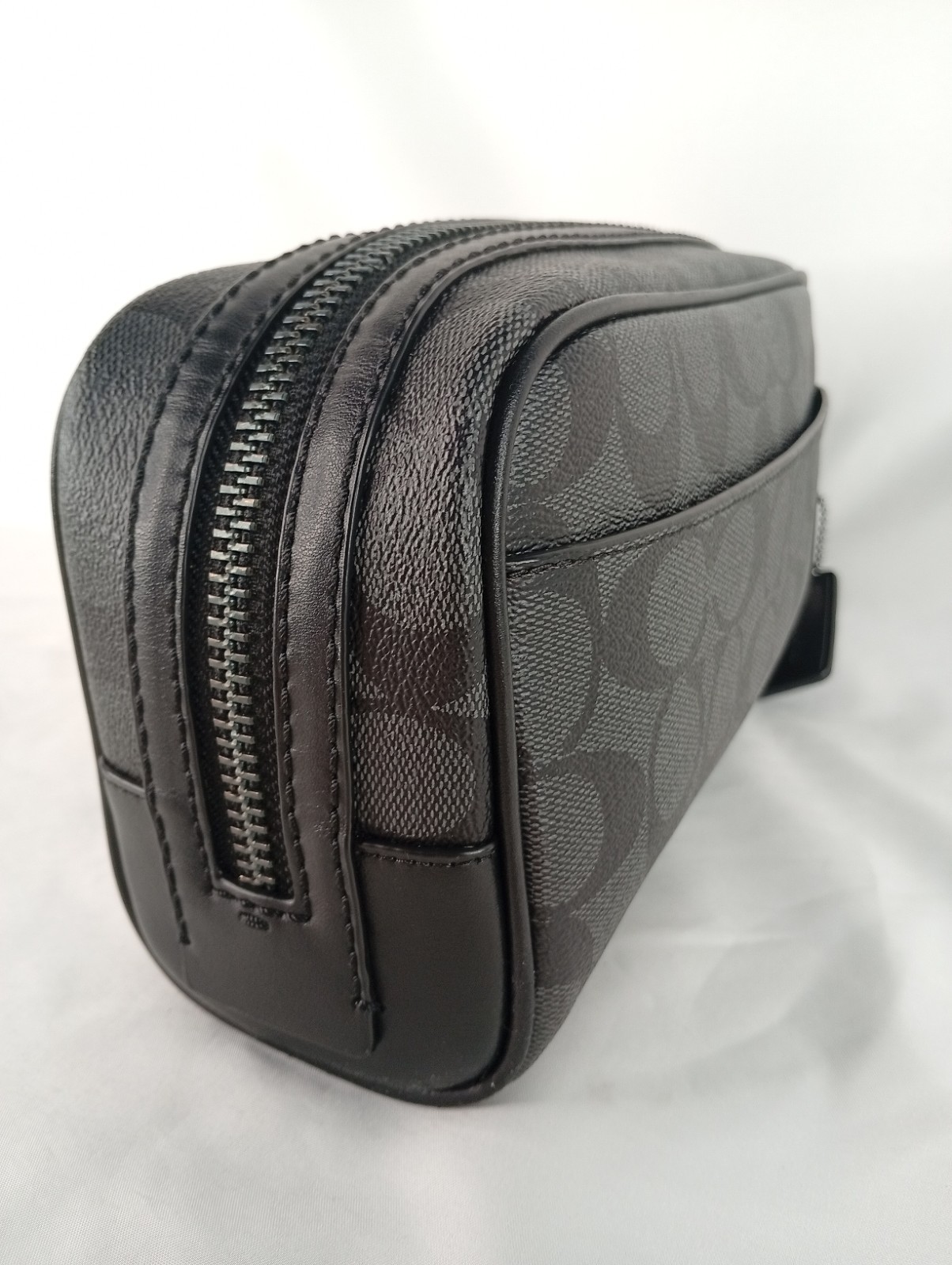 Pre-Owned Coach Signature Canvas Small Travel Kit Toiletry Bag Charcoal Black
