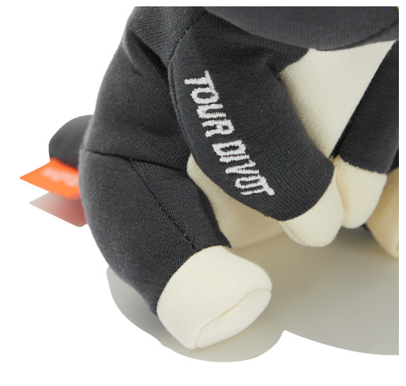 Malbon Golf Beaver Character Ball Case Keyring Plush Charcoal Authentic