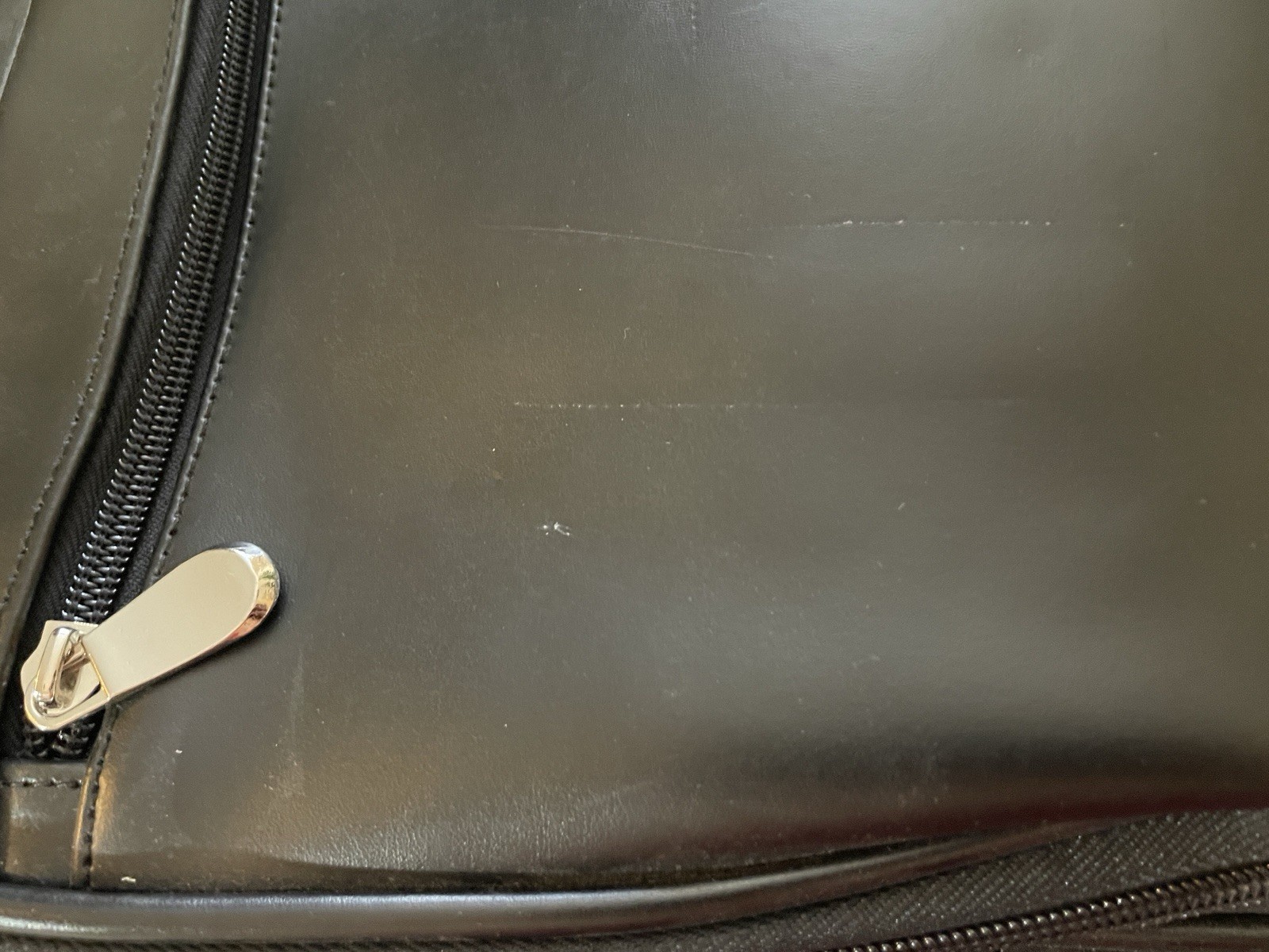 NWT Alpine Swiss Leather Laptop Briefcase Messenger Bag Black