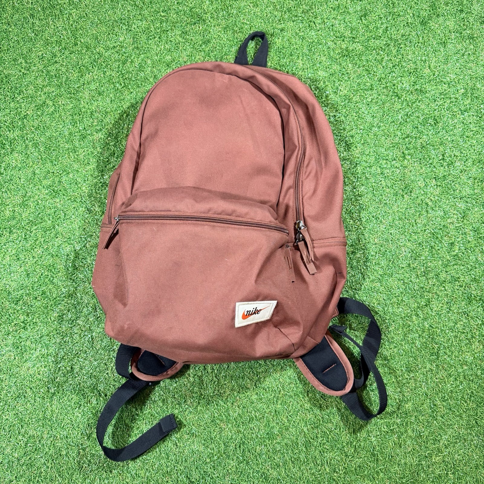 Vintage Nike Backpack Large Classic School Bag Padded Straps 90s