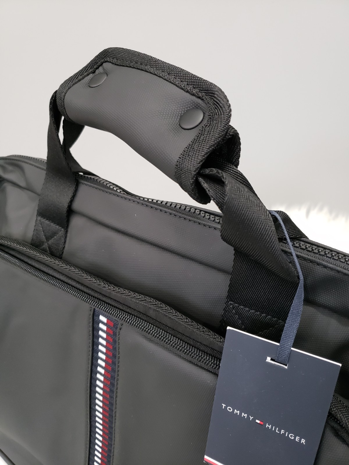 NEW Tommy Hilfiger Black Laptop Messenger Bag Briefcase Computer Mens Prep Work