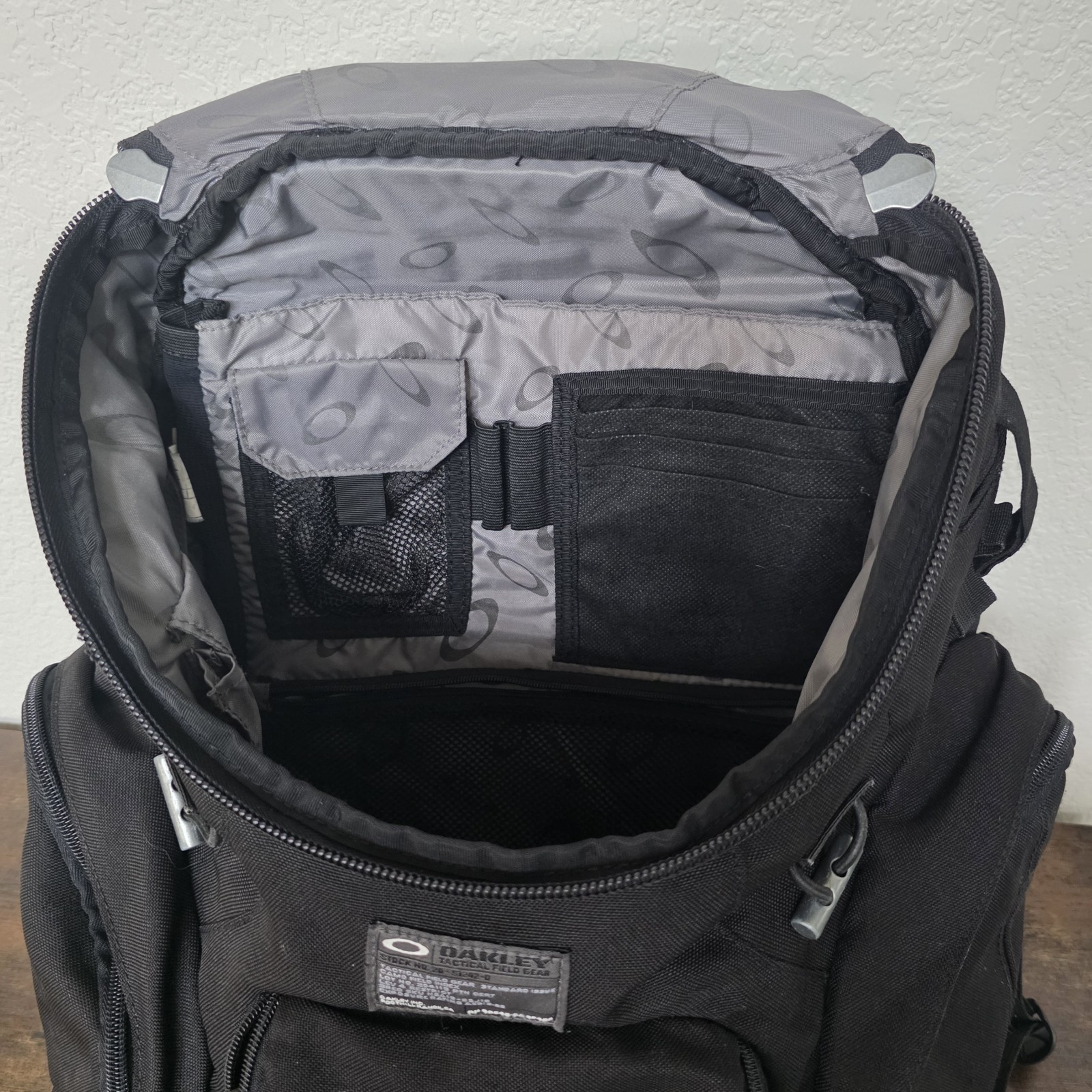 Vintage Oakley Panel Backpack Black Book of Eli Tactical Field Gear Bag Y2K Tech