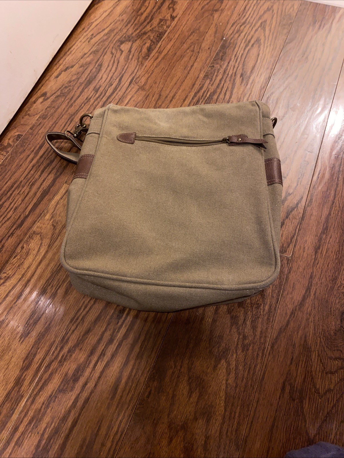 Messenger Bag Textile Canvas Messenger Bag Browns CROSS BODY 14x9x3 EUC