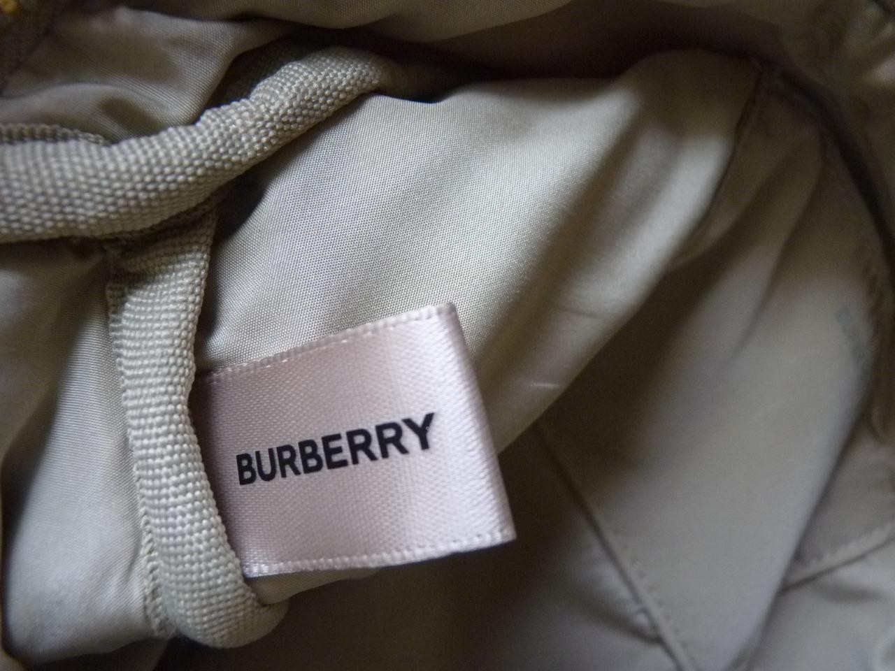 Burberry knight logo toiletry bag