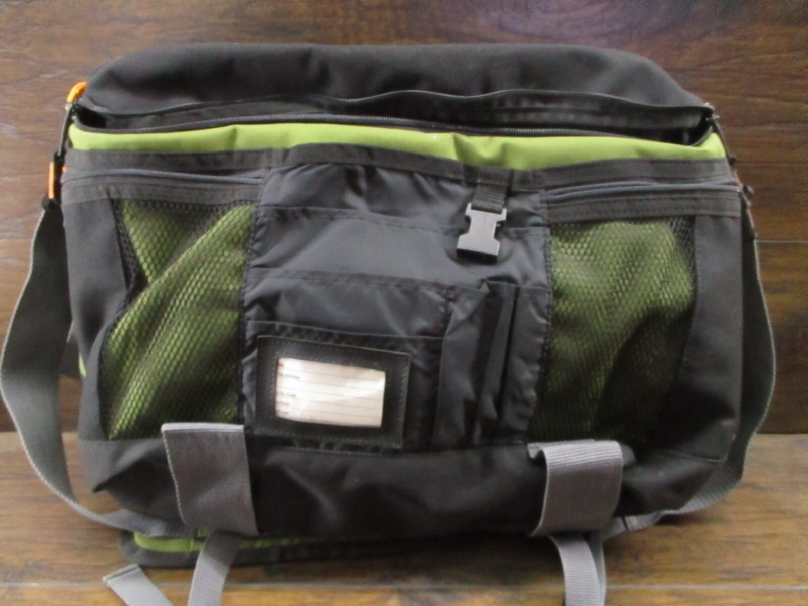 High Sierra Computer Case Laptop Shoulder Bag-Olive Green & Black