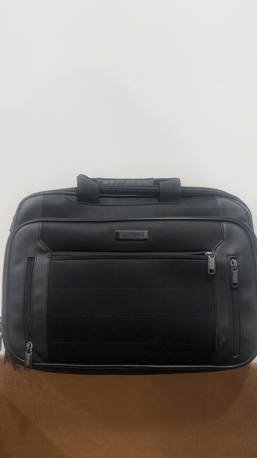Kenneth Cole Reaction Black Laptop Bag w/straps