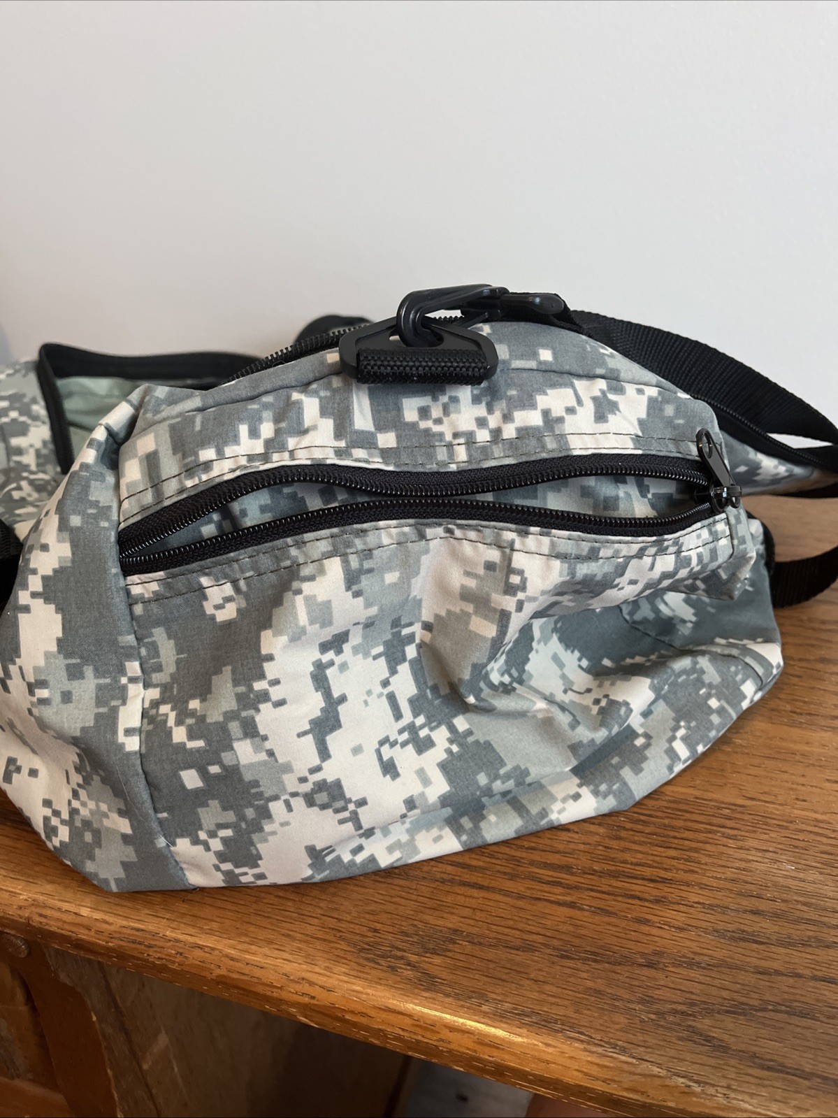 Gore-Tex Digital Camouflage Duffle Bag 9x15x9 in Black Shoulder Strap & Handles