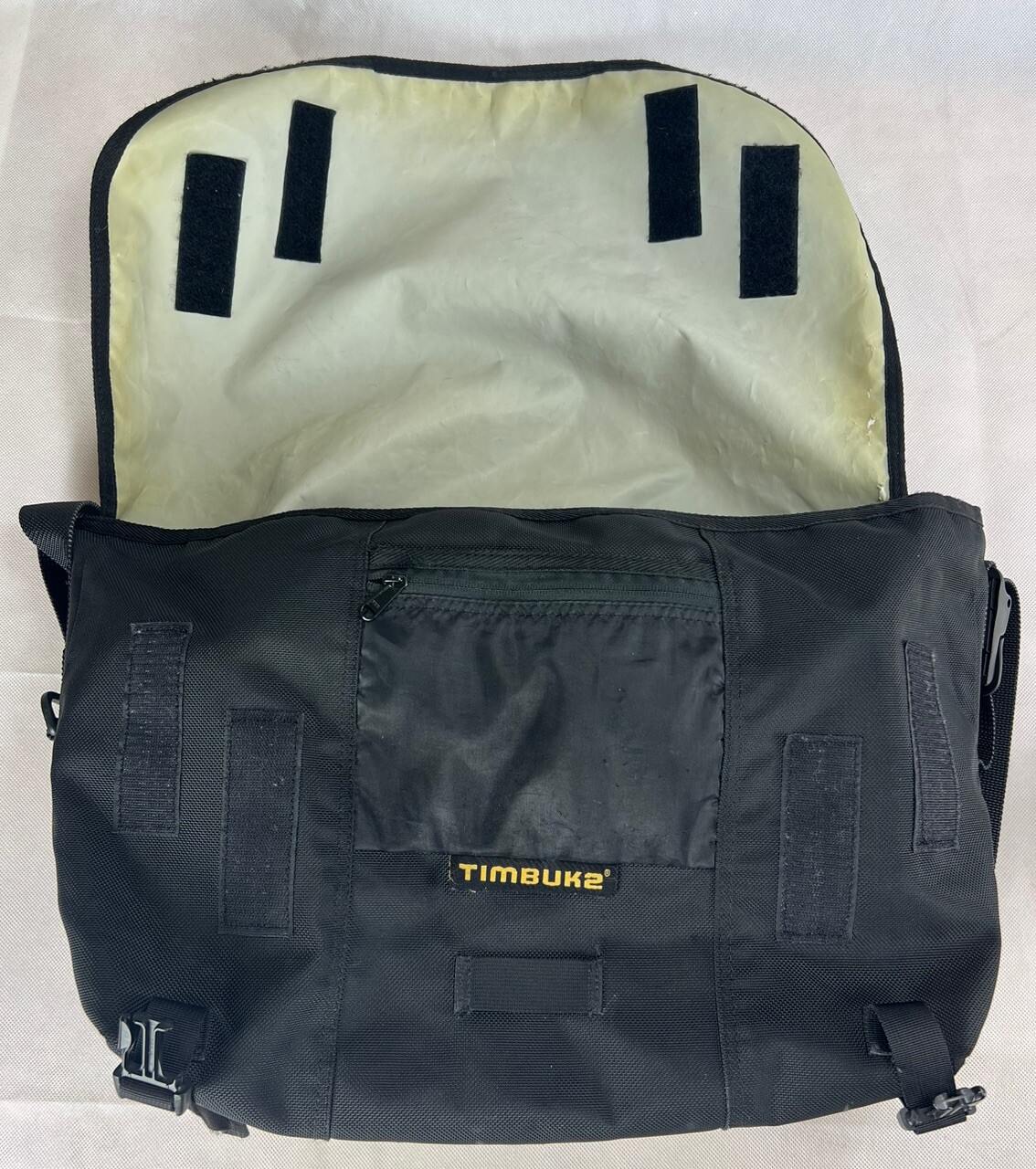 Timbuk2 Messenger Bag Black Cross Body Shoulder Carrier See Photos, Read Desc
