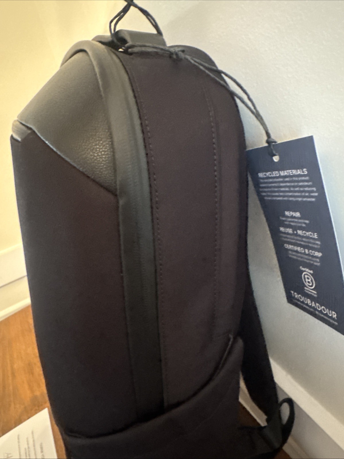 NWT Troubadour Apex Backpack 4.0 Black 22L, with Original Packaging