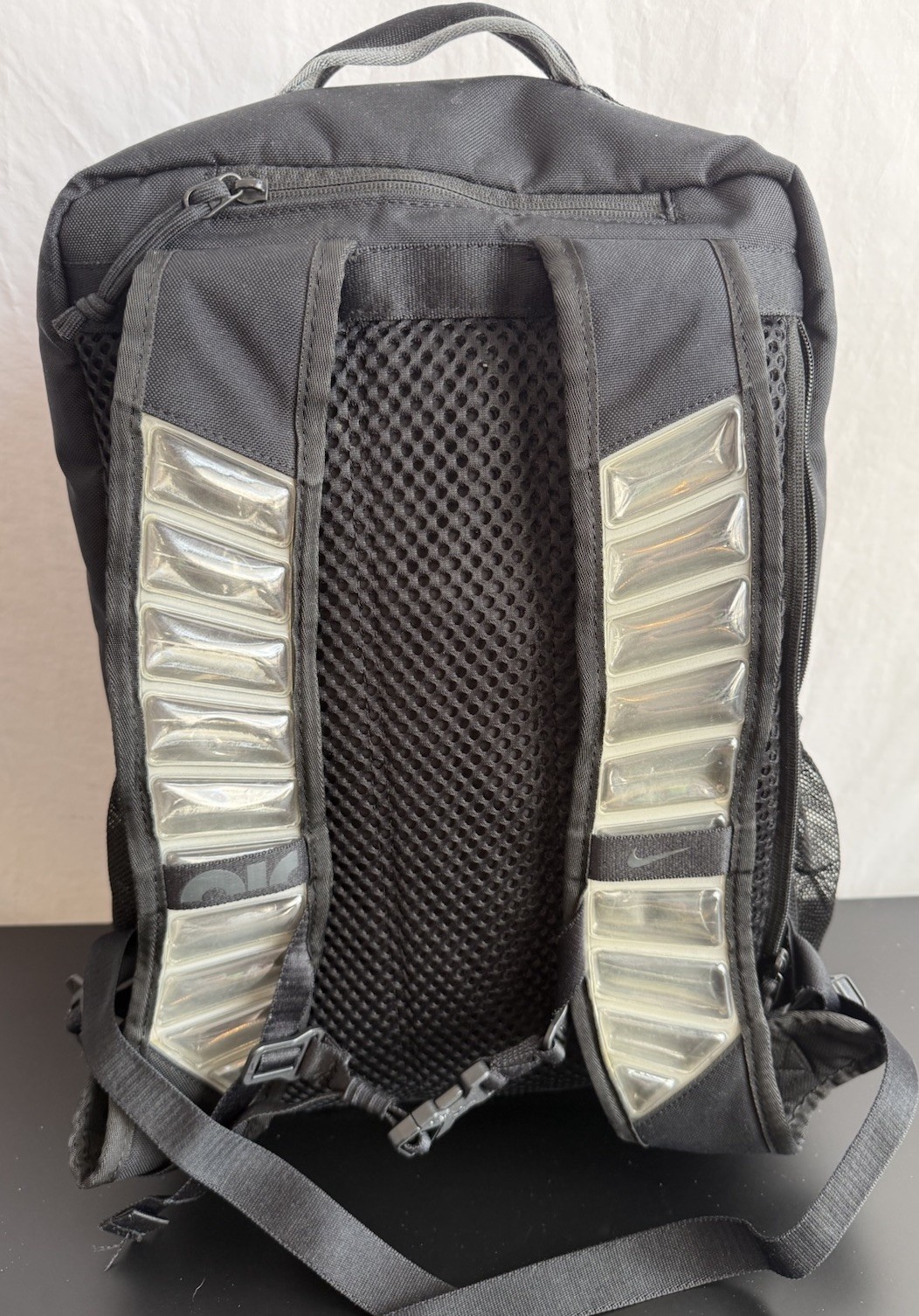 Nike Utility Speed Training Gym Backpack 18” Tall Adjustable Straps *READ*