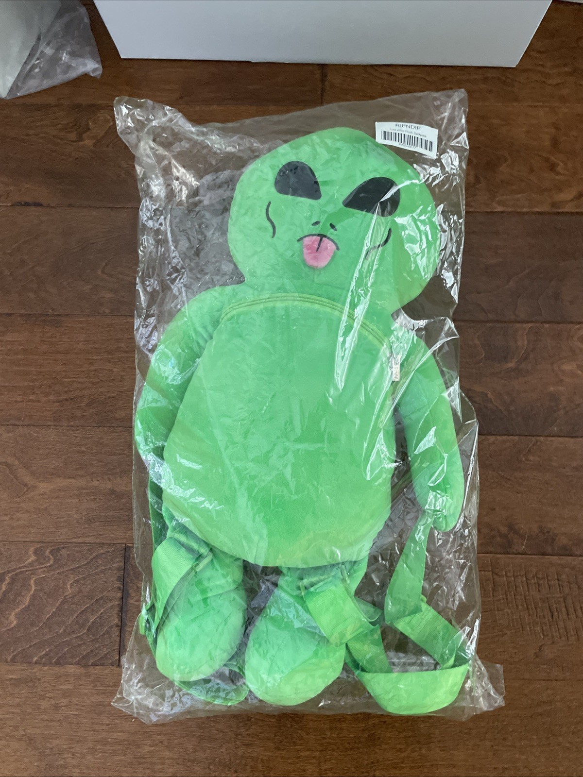 RIPNDIP Lord Alien Plush Backpack, Zip Closure, Adjustable straps NEW Sold Out