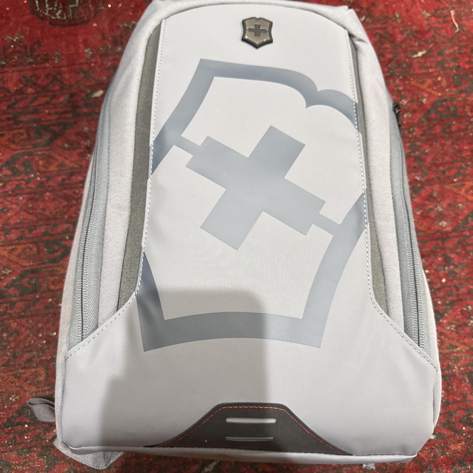 Victorinox Touring Carry On Travel Gray Reflective 15″ Laptop Backpack-NWT