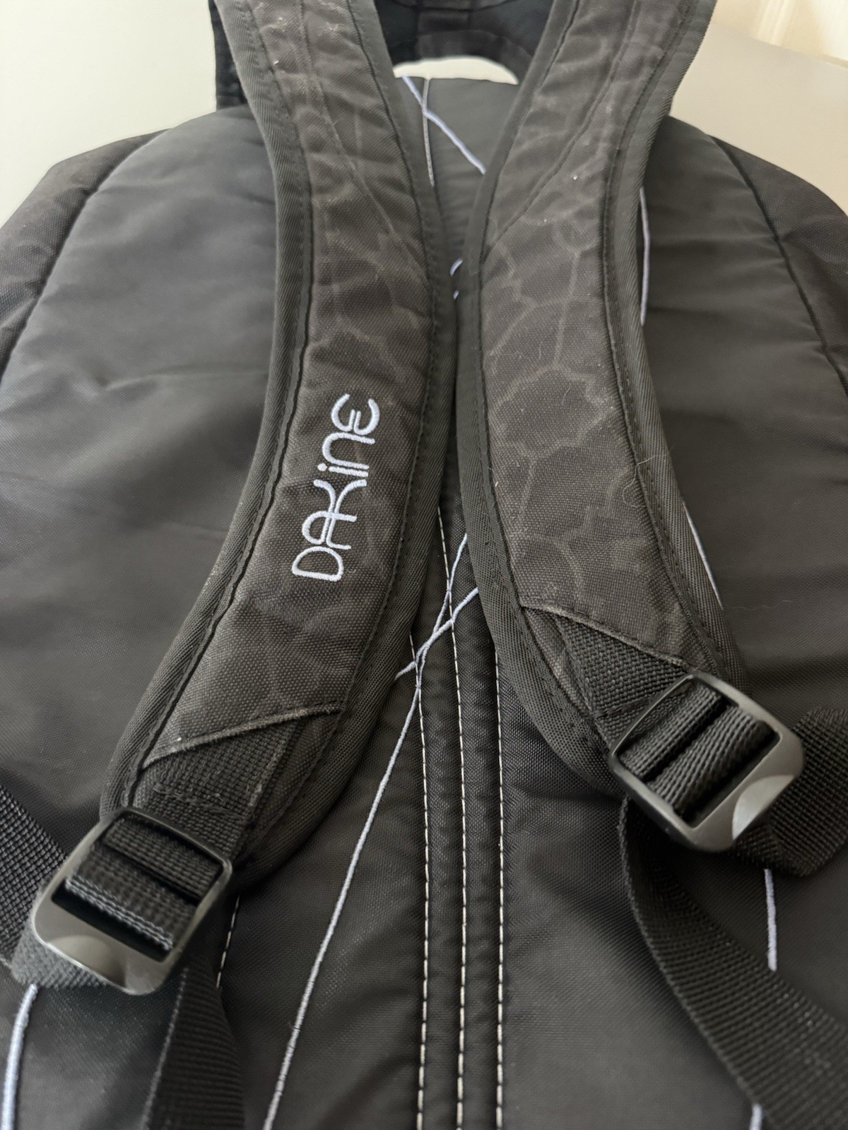 Dakine Prom 25L Backpack Laptop Black Geometric 17.5x12x6.5 School Accessories