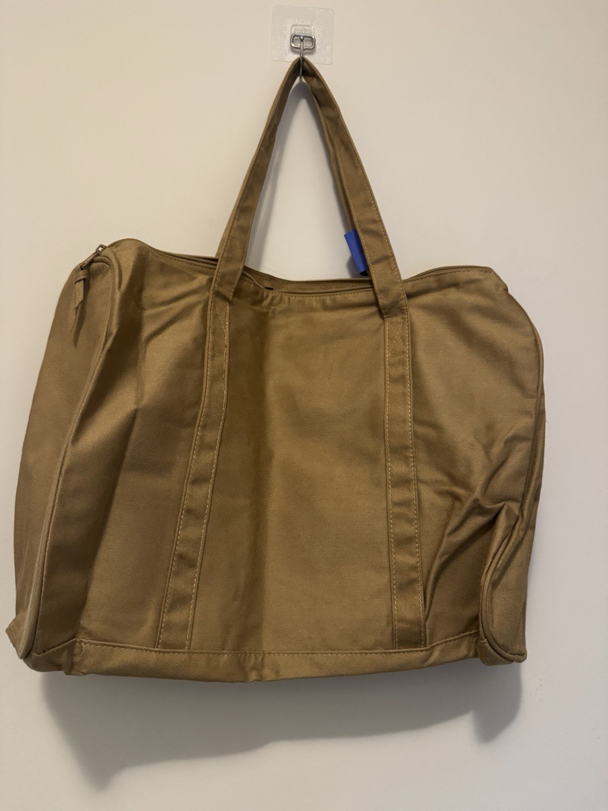 VTG Dudfel Weekender Bag – Bright Dots – NWT- United Colors of Benetton STYLE