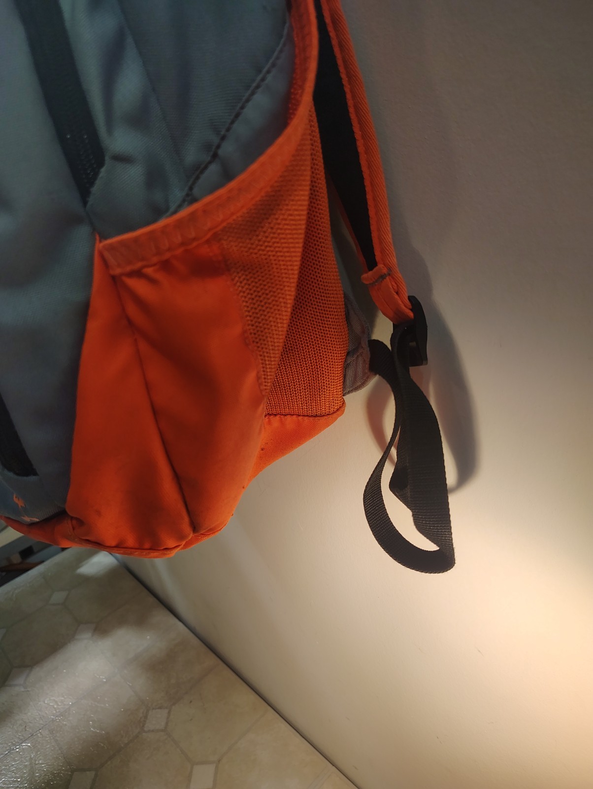 Under Armour X Storm Heatgear Orange Grey Large Size Strap Backpack GUC