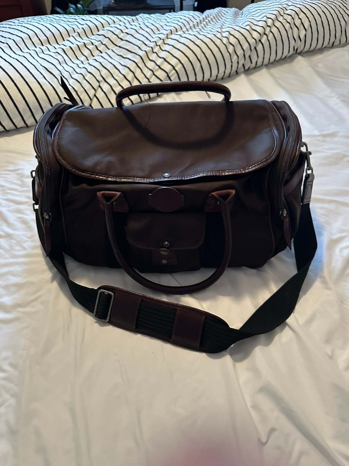 Filson Passage Expedition Small Duffle 73002 Brown Nylon Leather Travel Bag