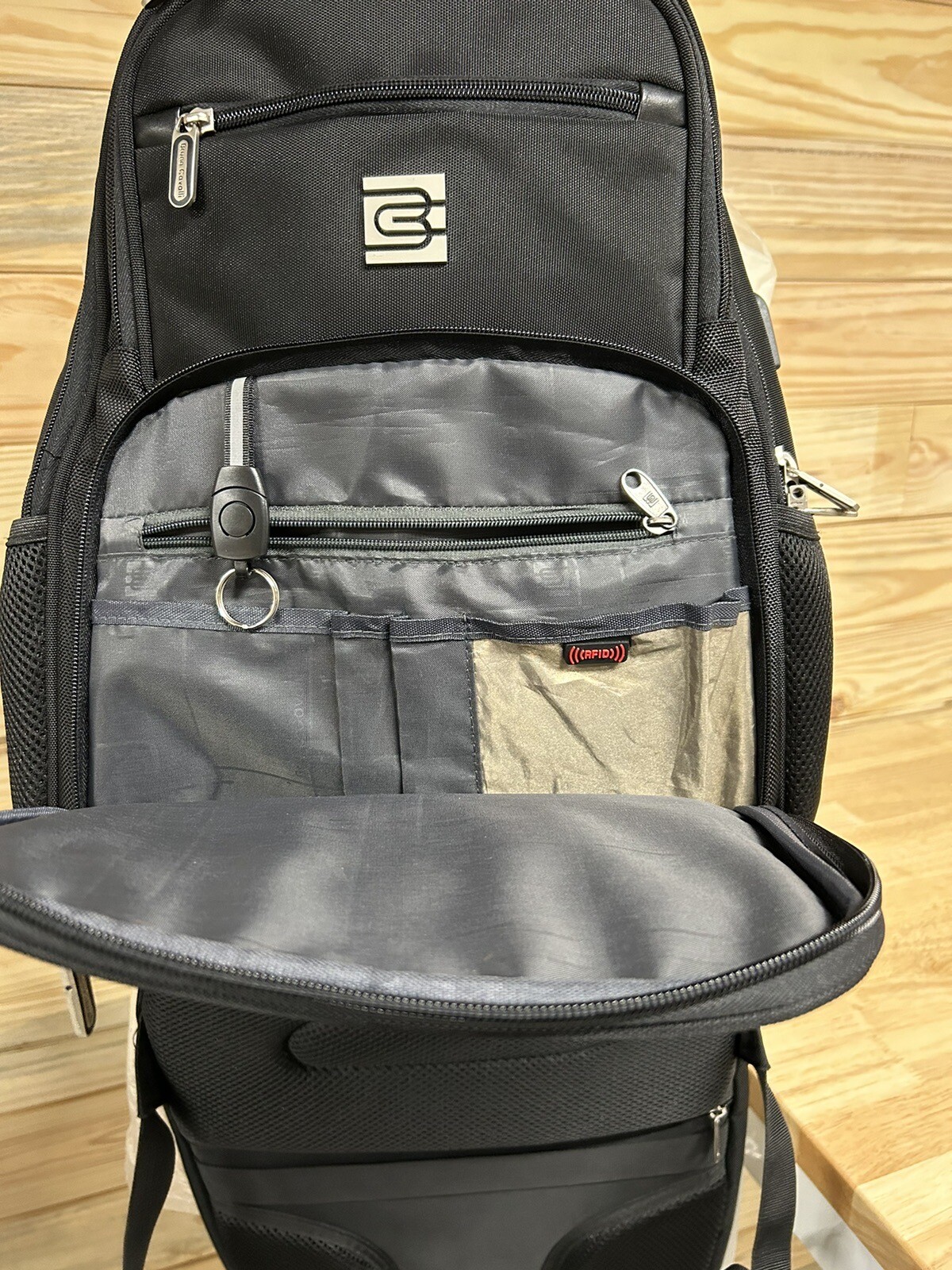 Bruno Cavalli Laptop Bag USB Charging Backpack, 15.6 Inch Laptop, Black
