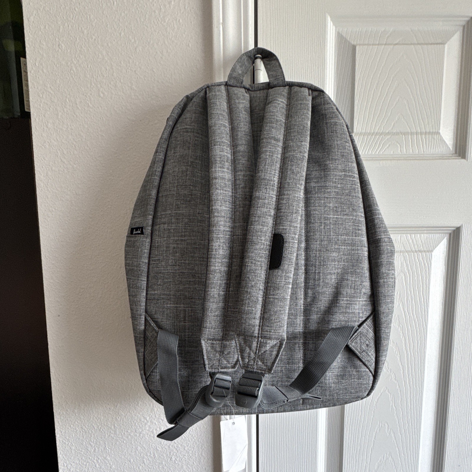 Herschel Heritage Gray/Black Backpack Zip, Outer Pockets, Lined Unisex