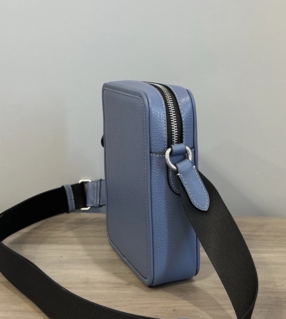 COACH Sullivan Leather Crossbody Shoulder Bag Light Denim Blue CAT81 NWT