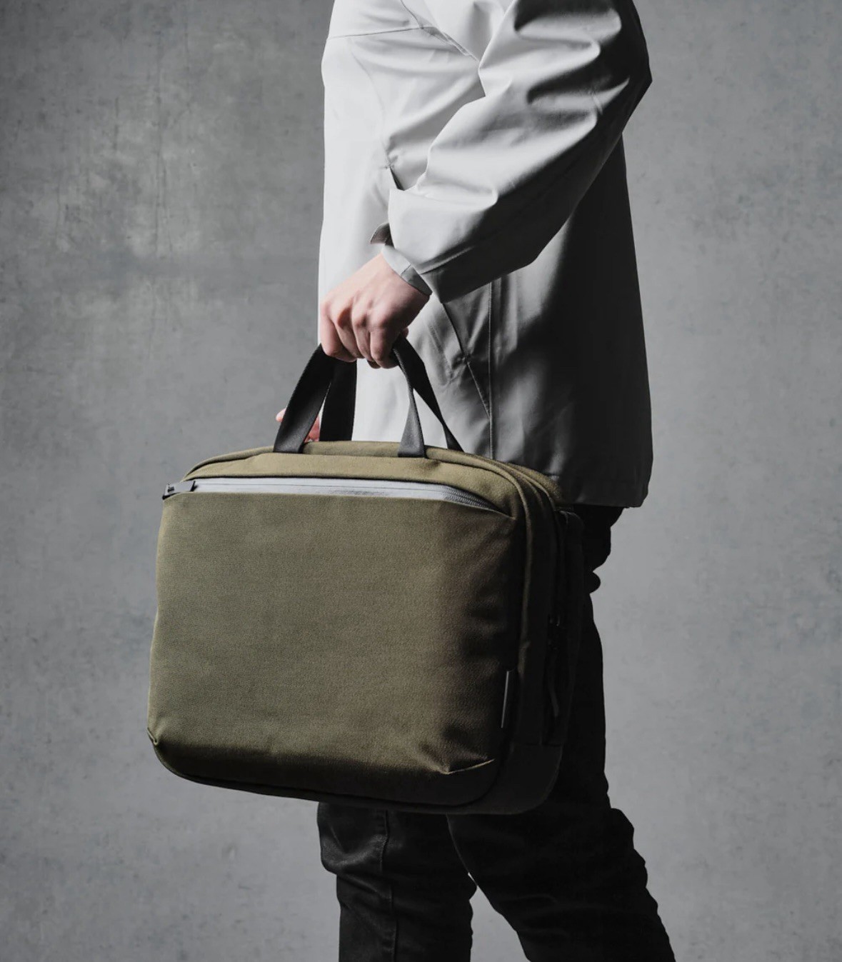 NWT Alpaka Elements Tech Brief Pro Laptop Bag/Backpack Army Green Axoflux 600D