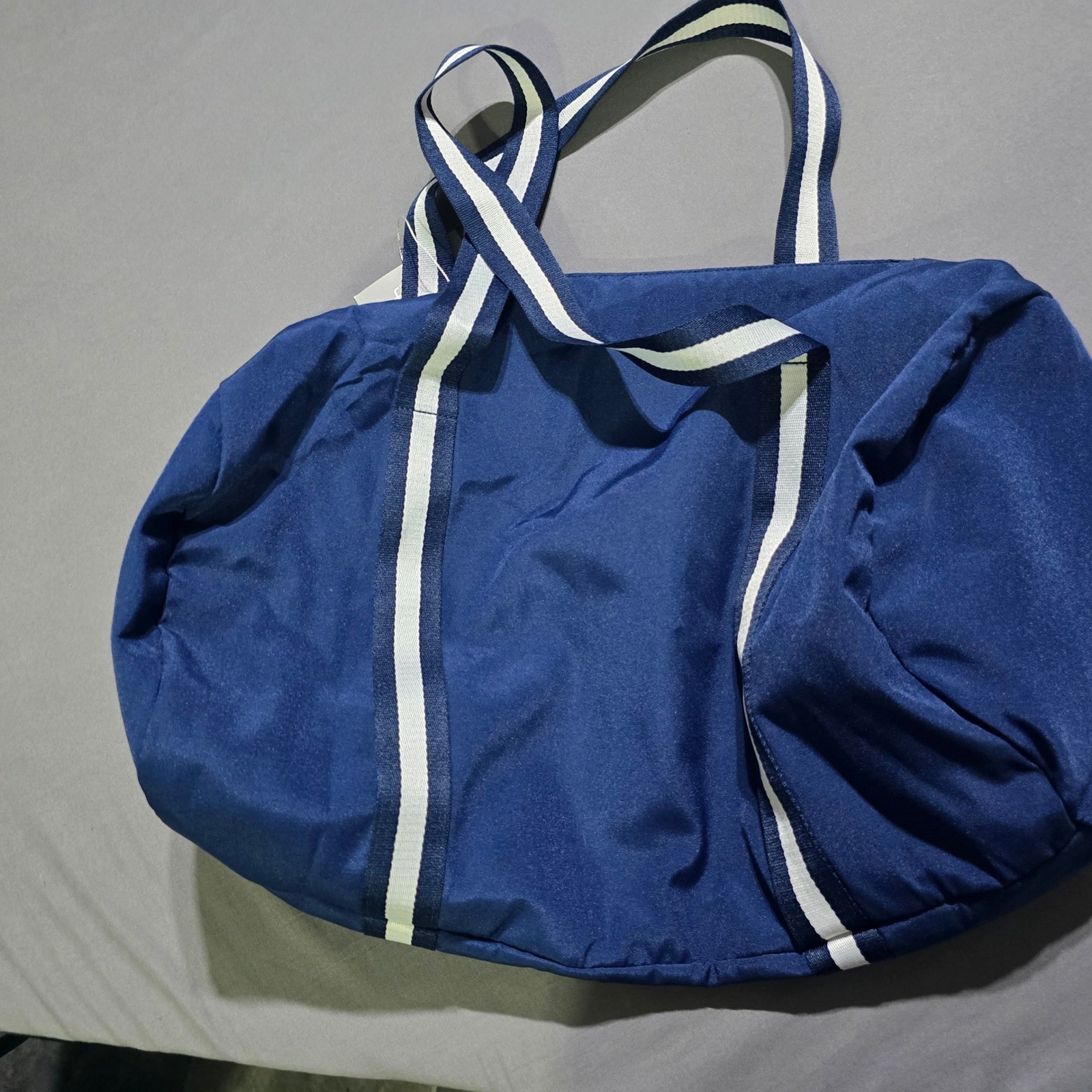Tommy Bahama Duffel Bag Mens Large Navy Blue Marlin Logo Striped Travel Gym